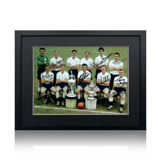Tottenham Hotspur 1961 Squad Signed By 8 Image 5 Deluxe Mount Frame