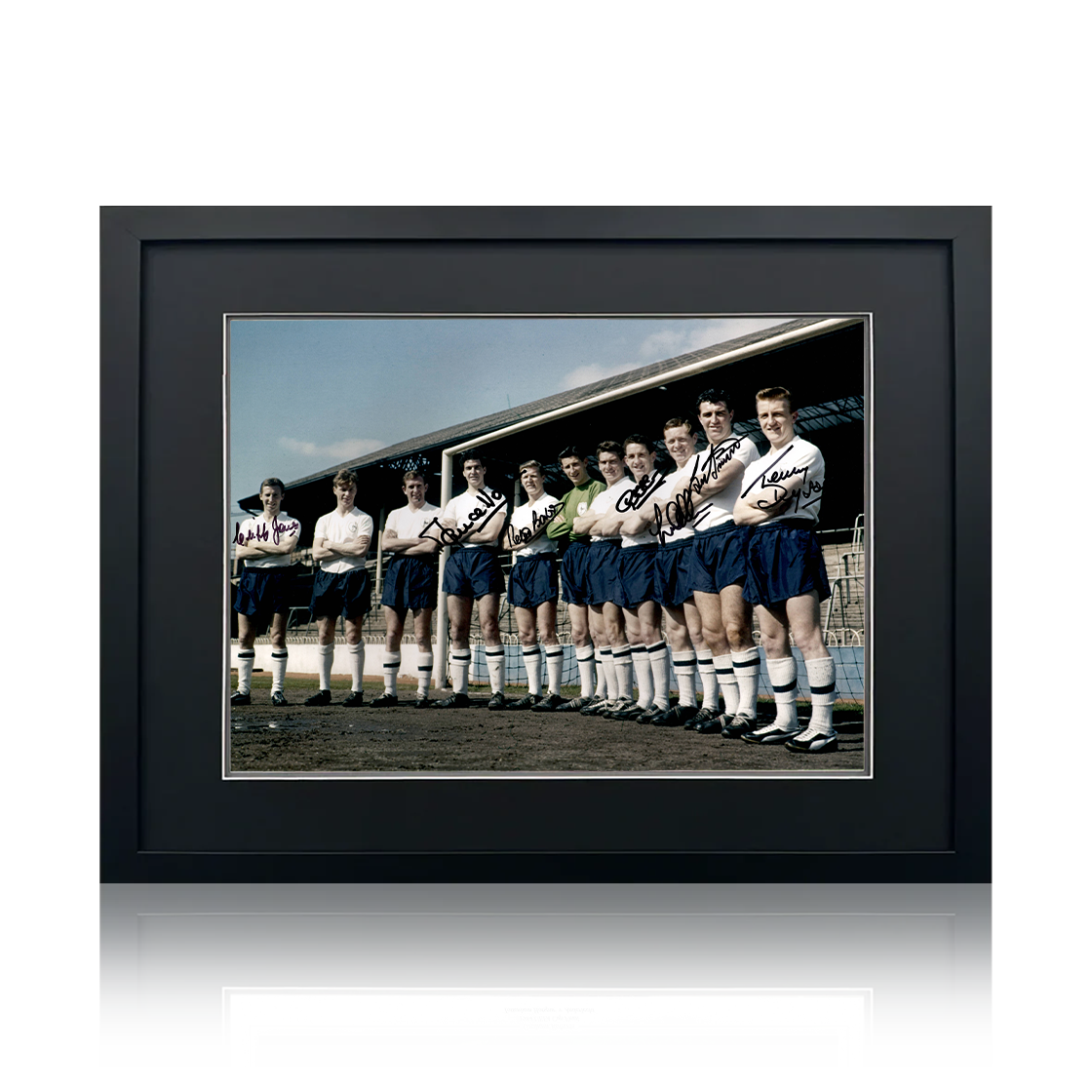 Tottenham Hotspur 1961 Squad Signed By 7 Image 2 Deluxe Mount Frame