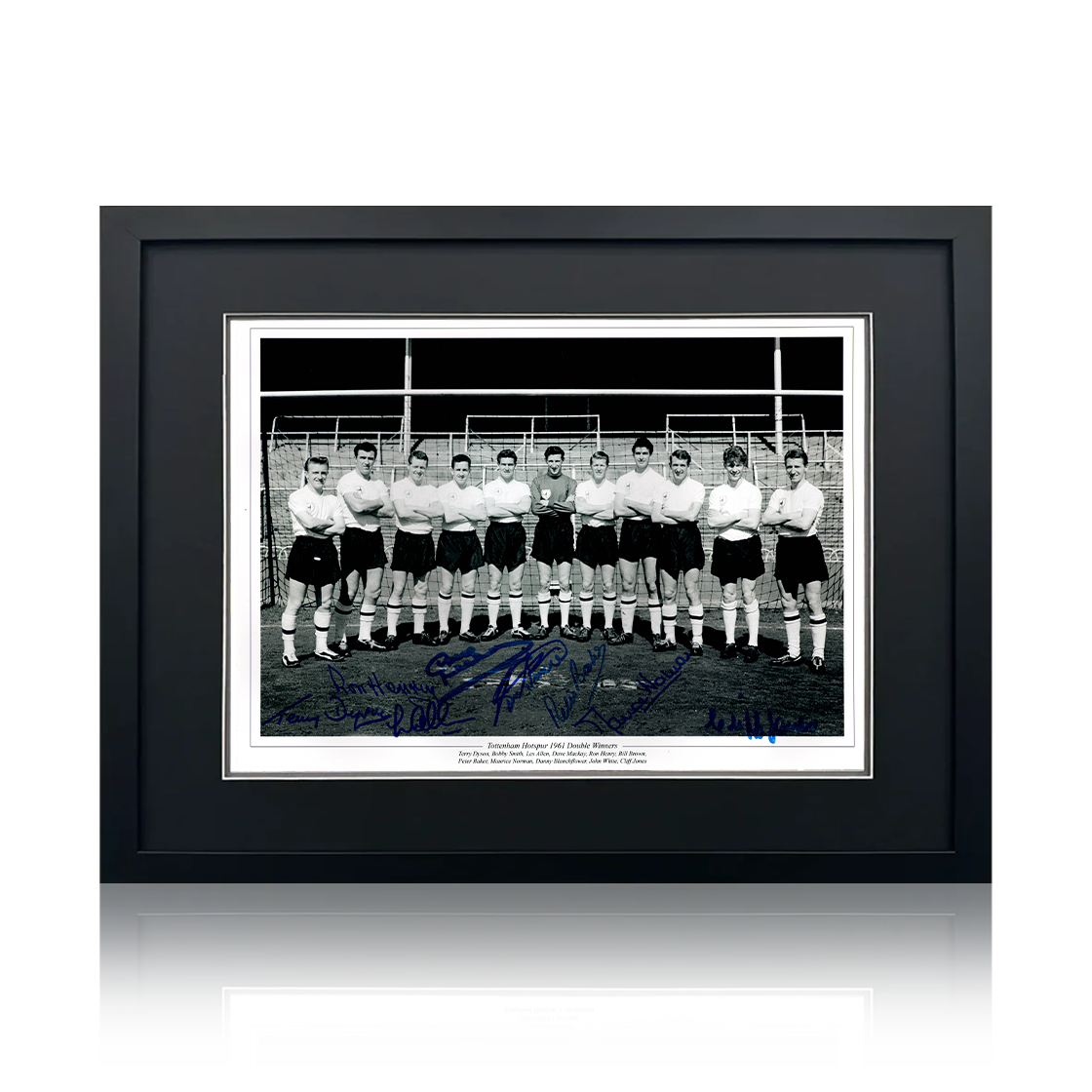 Tottenham Hotspur 1961 Squad Signed By 8 Image 4 Deluxe Mount Frame