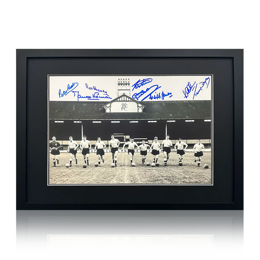 Tottenham Hotspur 1961 Squad Signed Image 1 Compact Frame