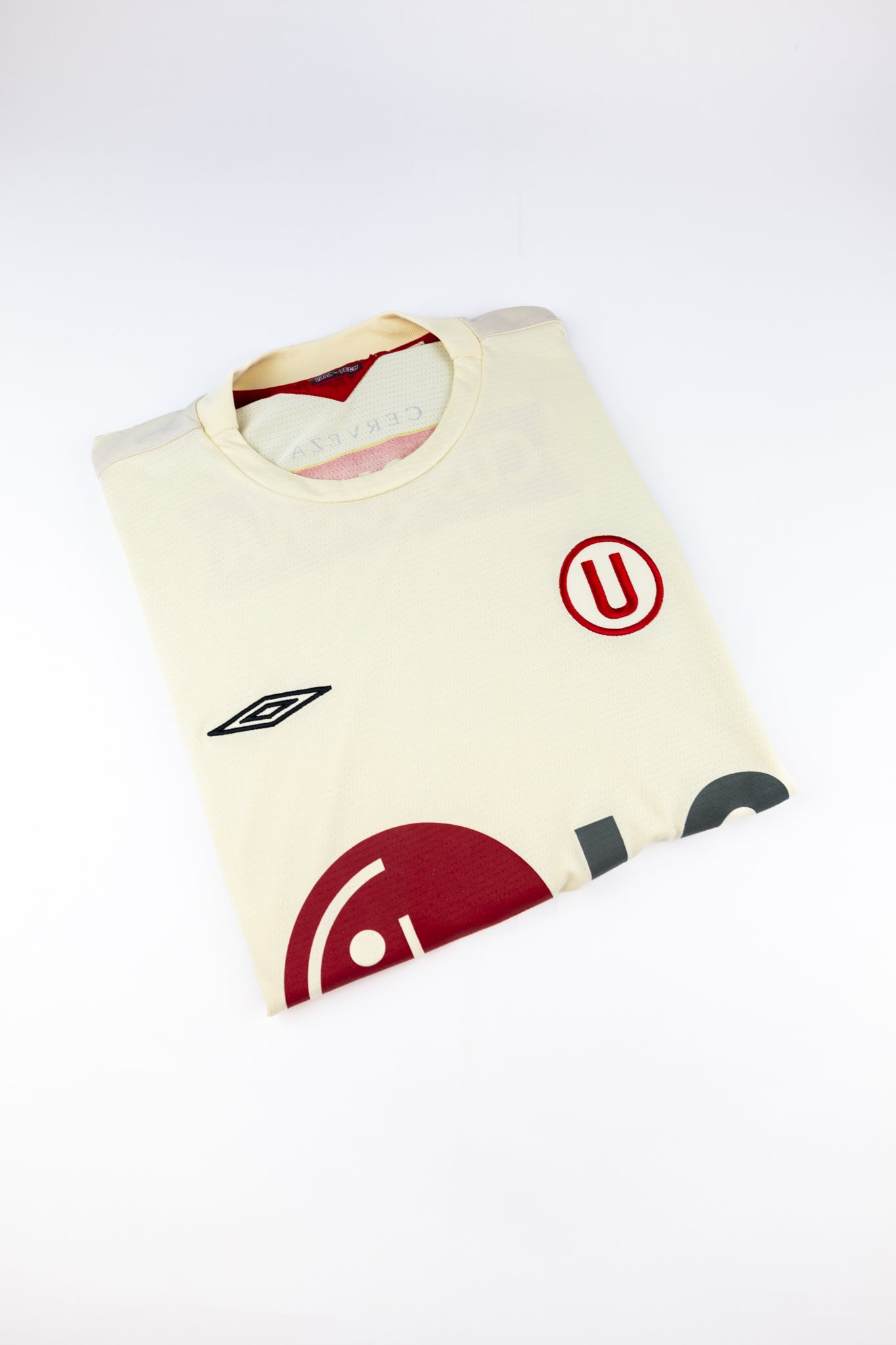 Universitario de Deportes 2004 Home Shirt (XL)