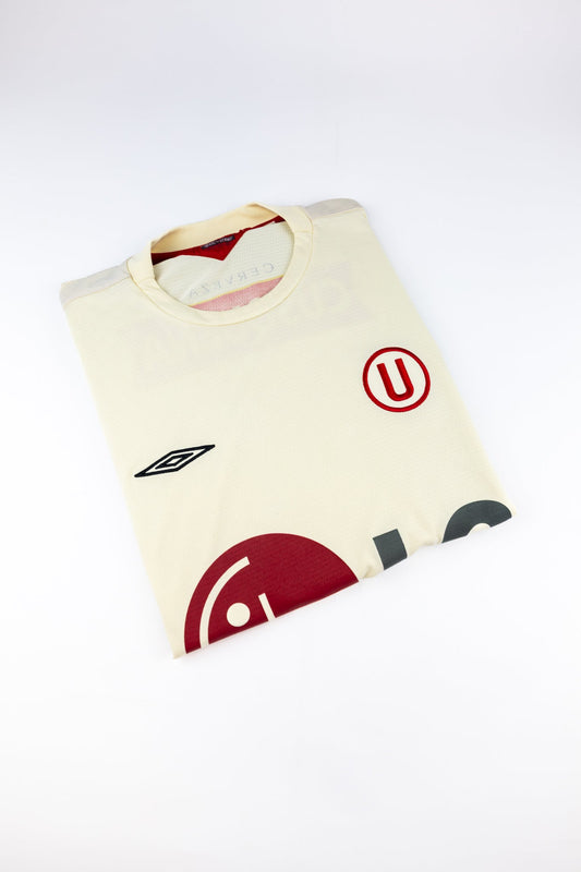 Universitario de Deportes 2004 Home Shirt (XL)