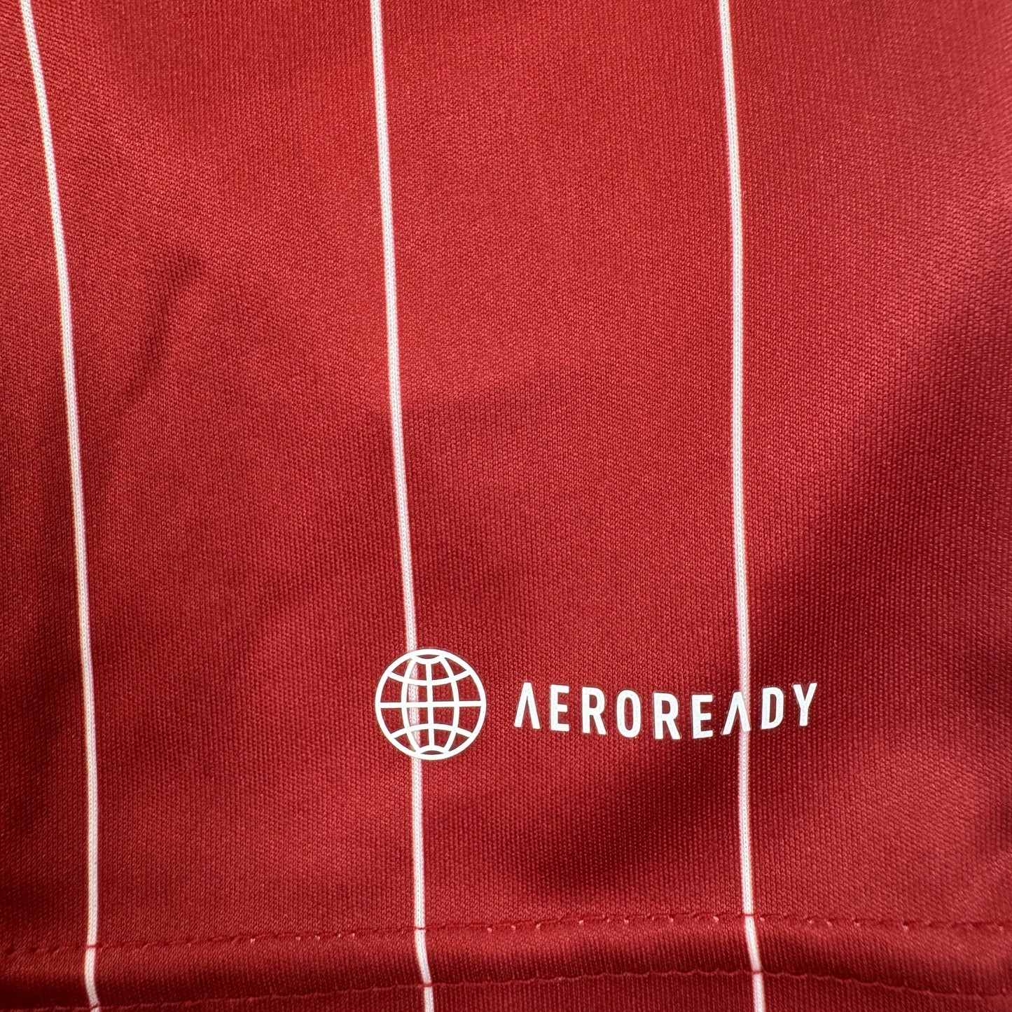 Aberdeen 2022/2023 Home Shirt Small