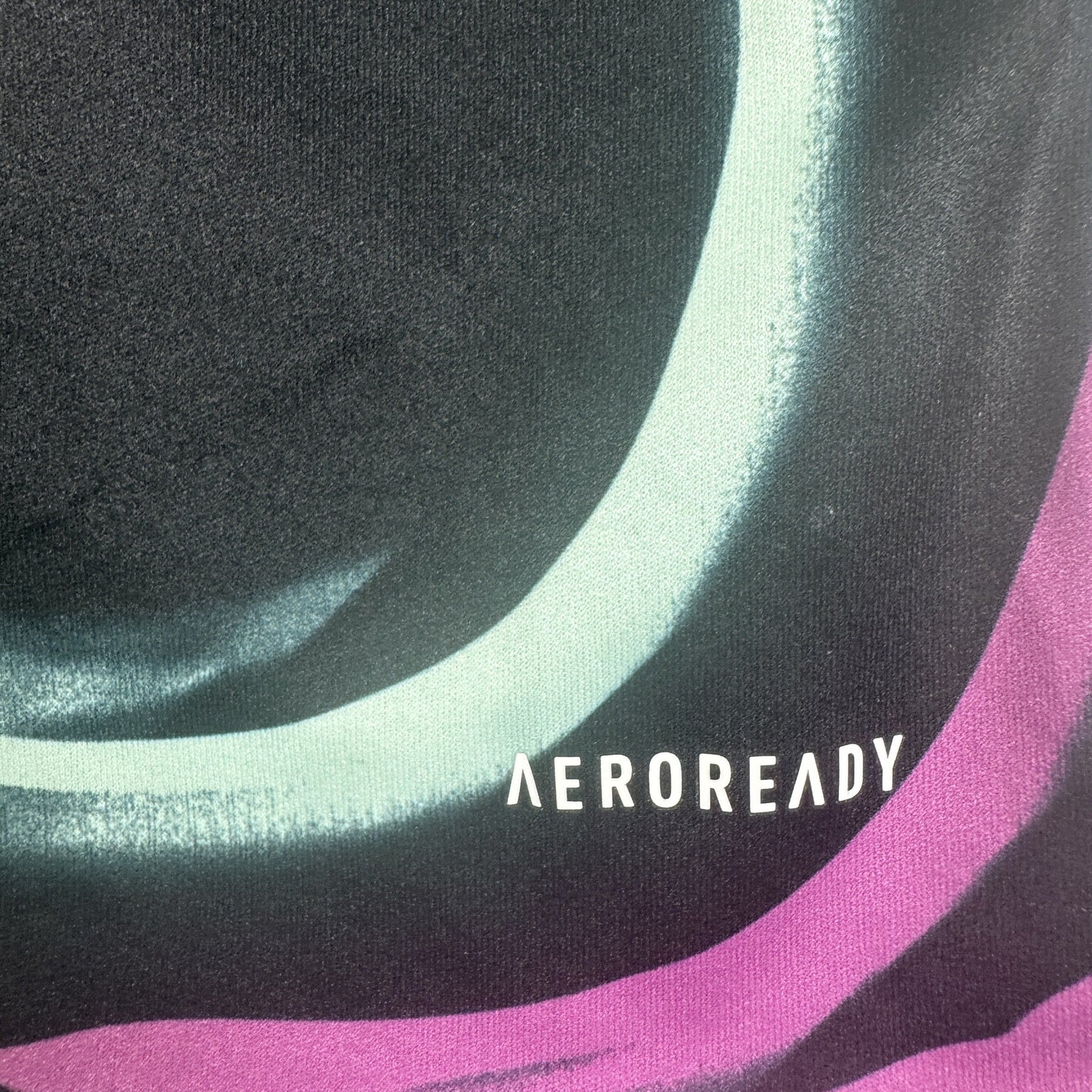 Aberdeen 2023/2024 Away Shirt Medium