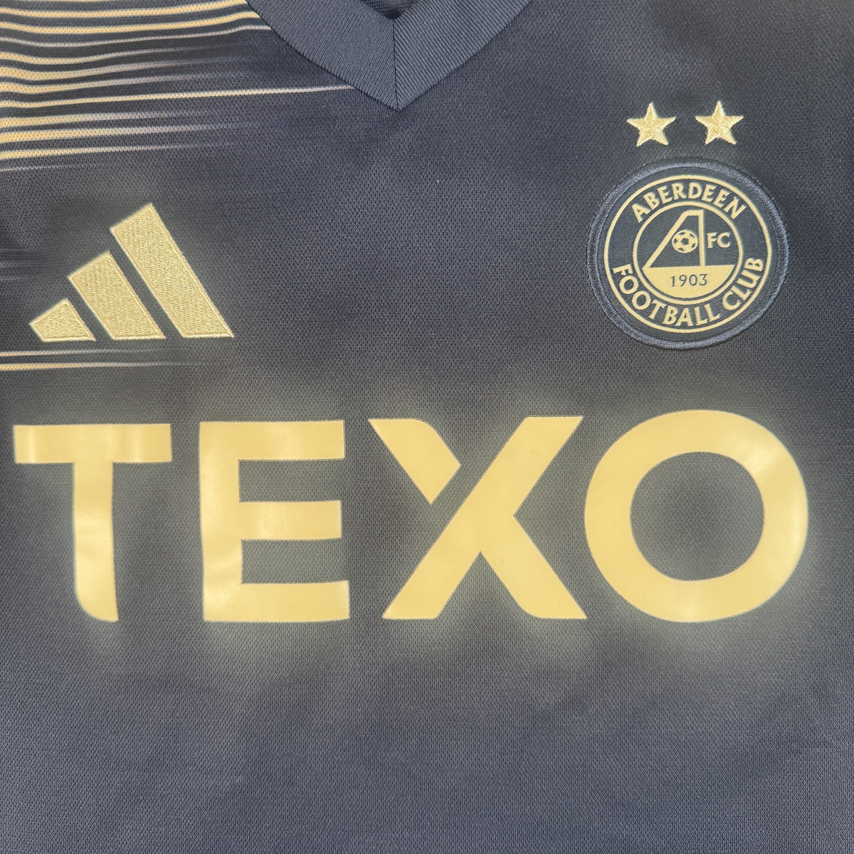 Aberdeen 2025/2026 Away Football Shirt Small
