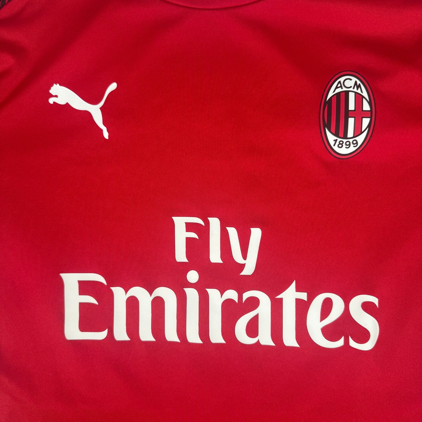 AC Milan 2019/2020 Training Football Shirt Medium