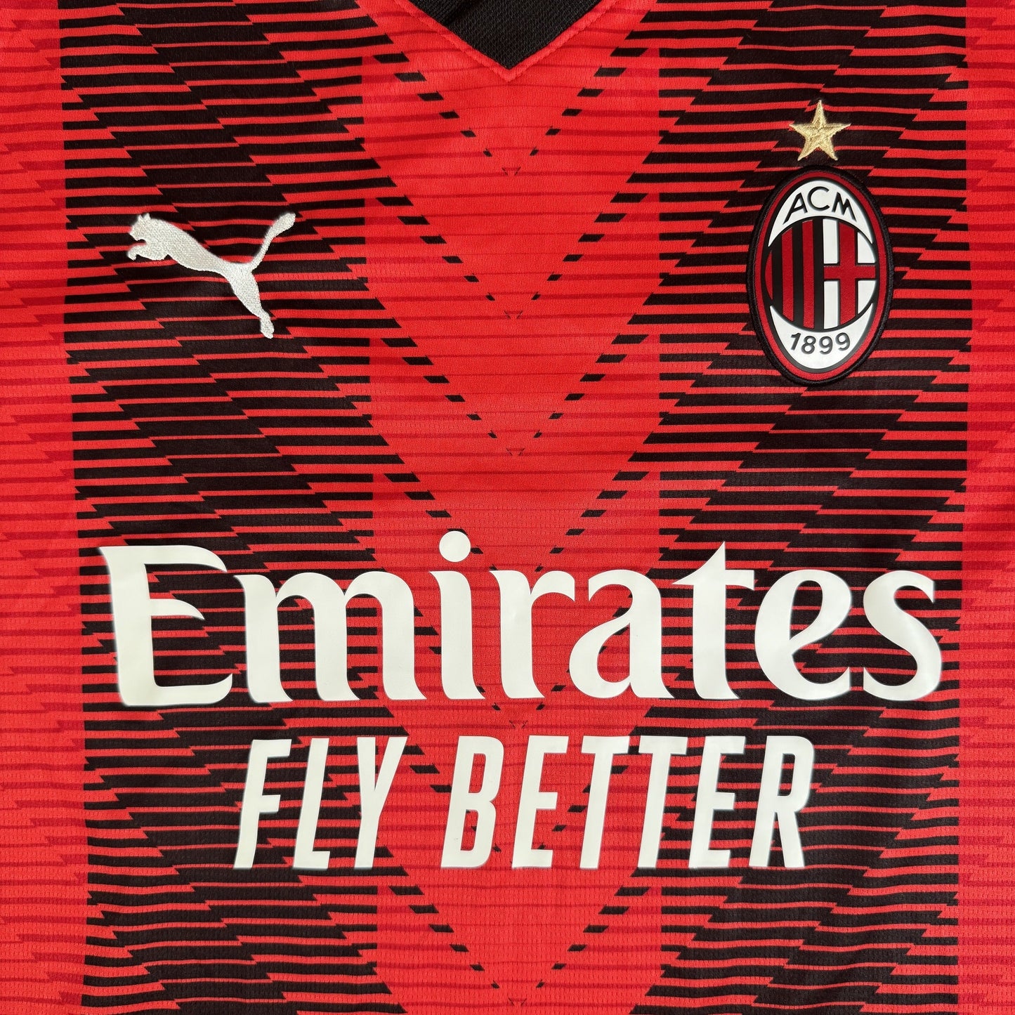 AC Milan 2023/2024 Home Shirt Medium