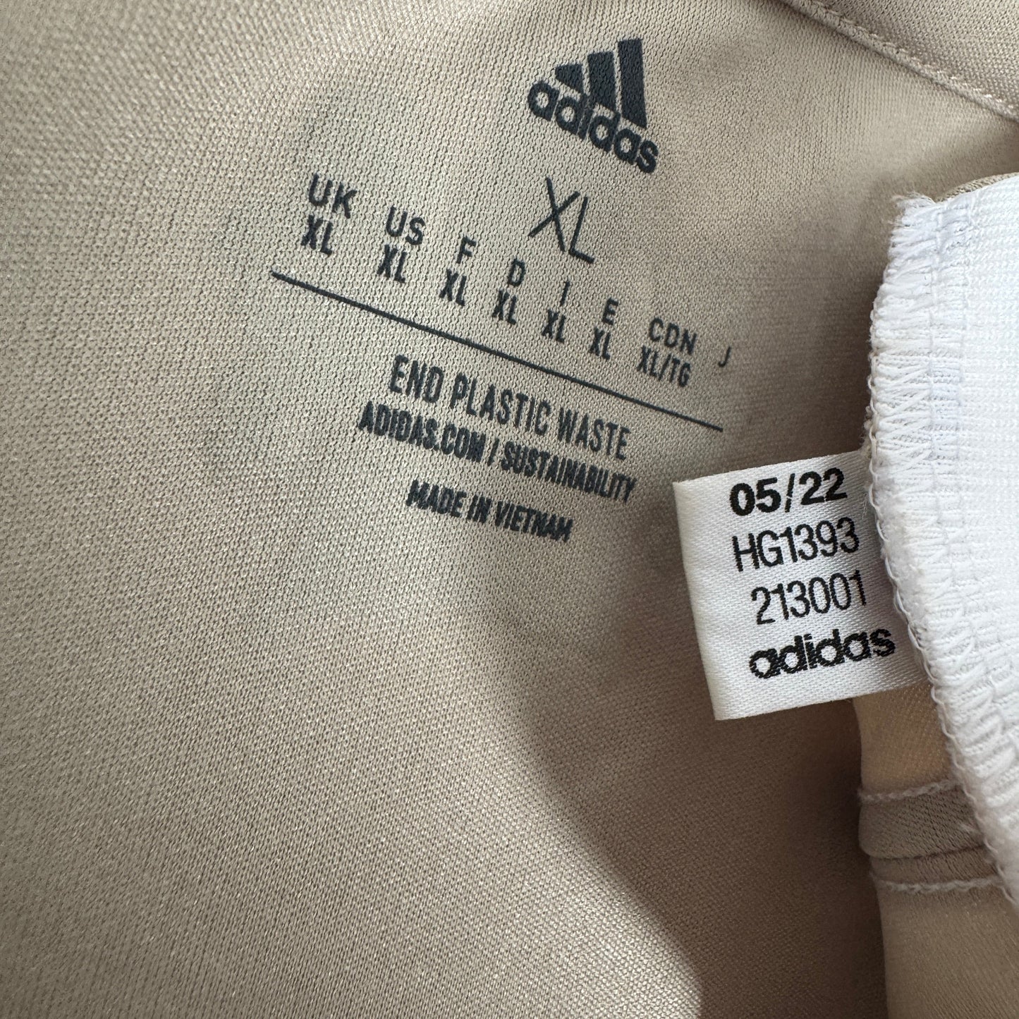 Ajax 2022/2023 Third x Daily Paper Football Shirt XL