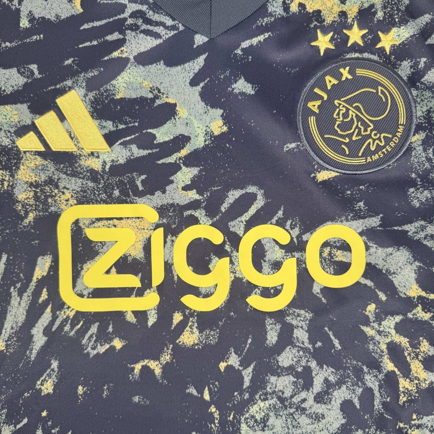 Ajax 2024/2025 Away Football Shirt Large