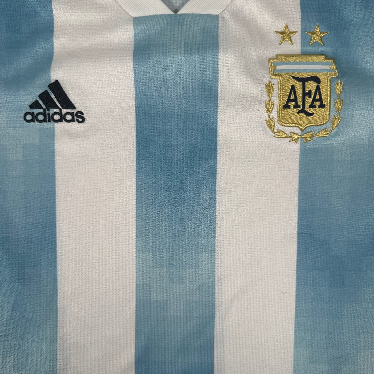 Argentina 2018/2019/2020 Home Football Shirt Medium