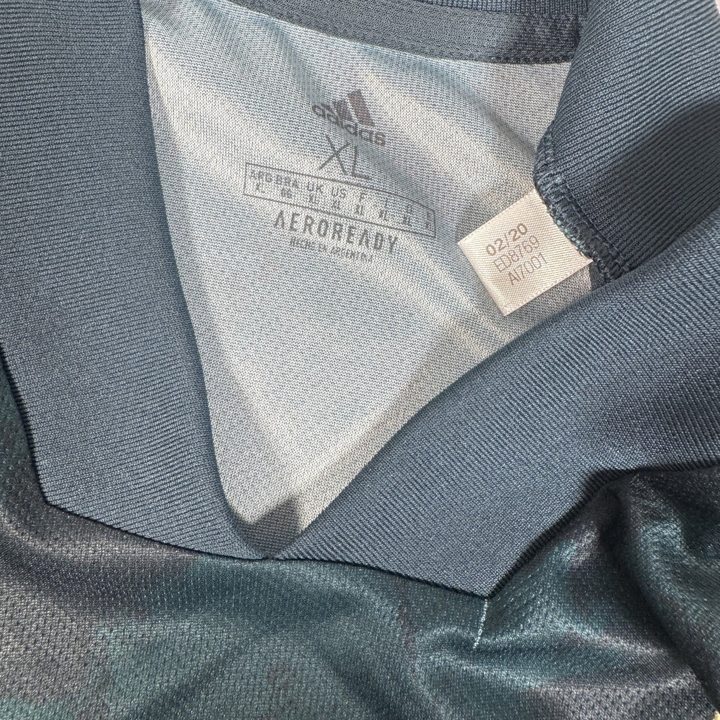 Argentina 2020/2021/2022 Away Football Shirt XL