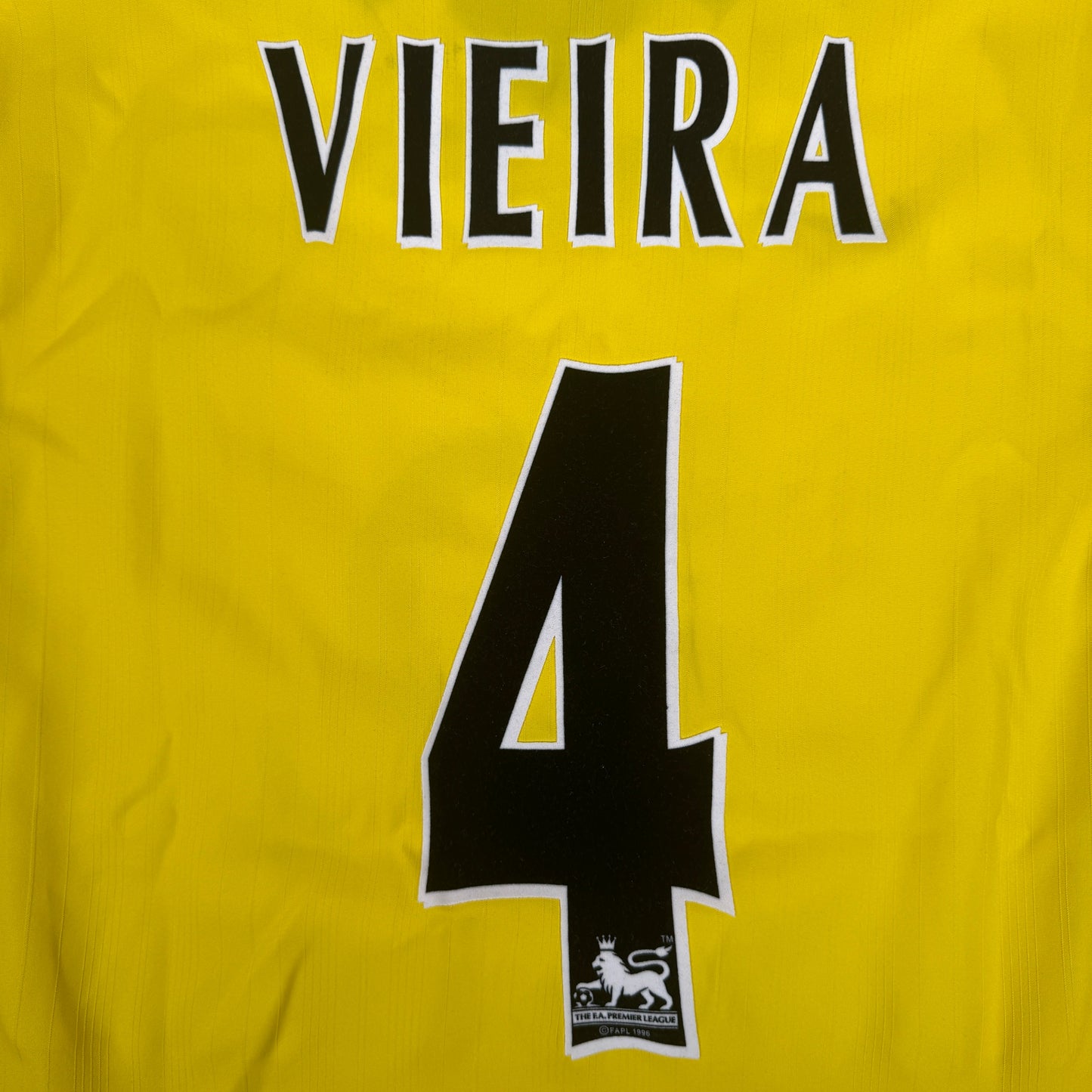 VIEIRA 4 Arsenal 2003/2004/2005 Away Third Football Shirt Large