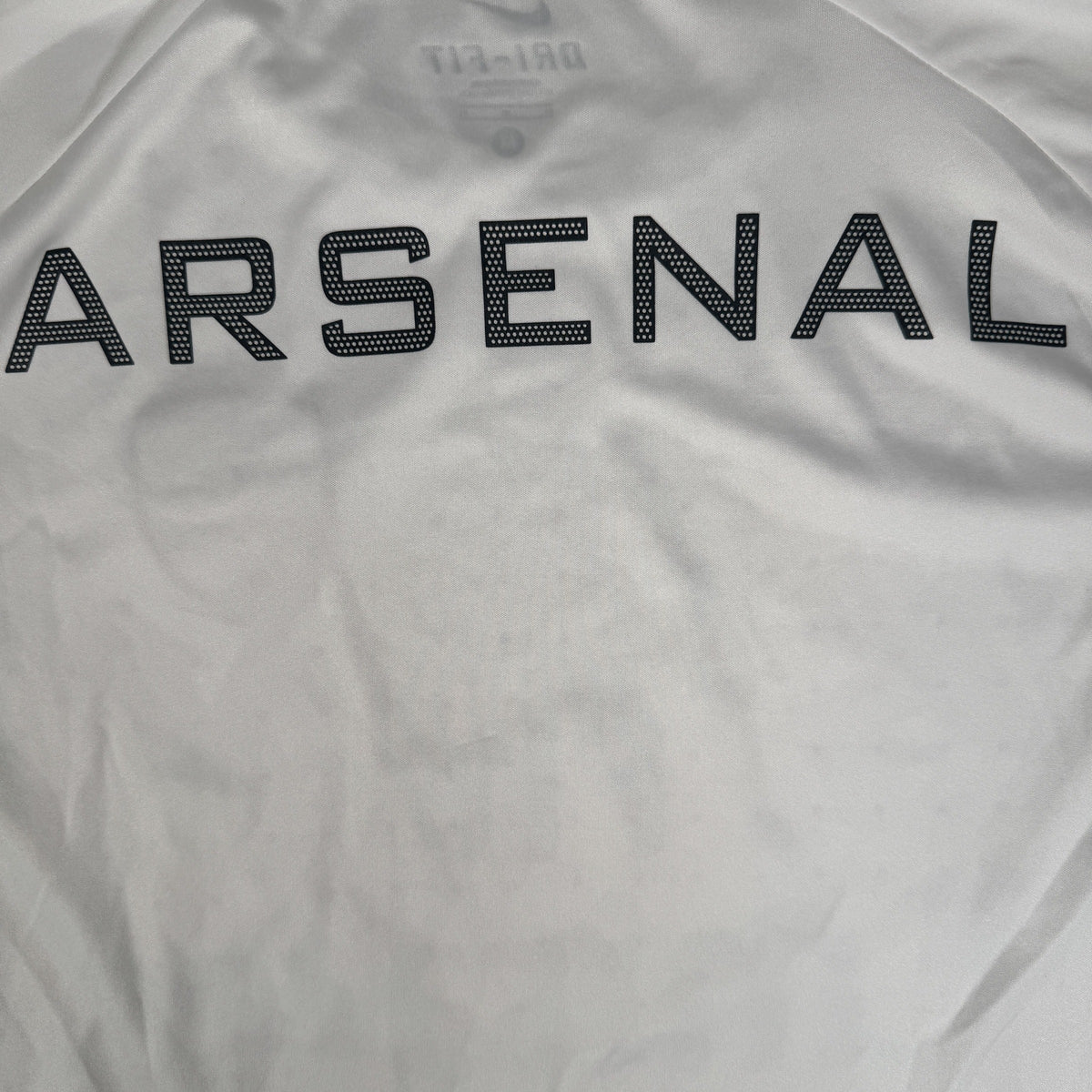 Arsenal 2011/2012 Training Football Shirt Medium
