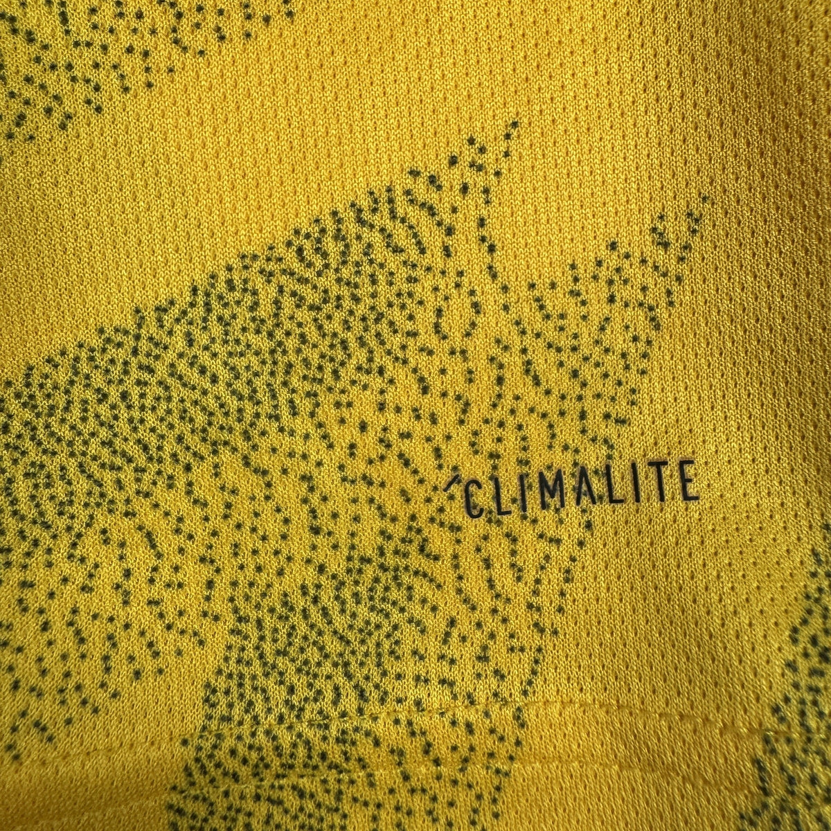 Arsenal 2019/2020 Away Shirt Small