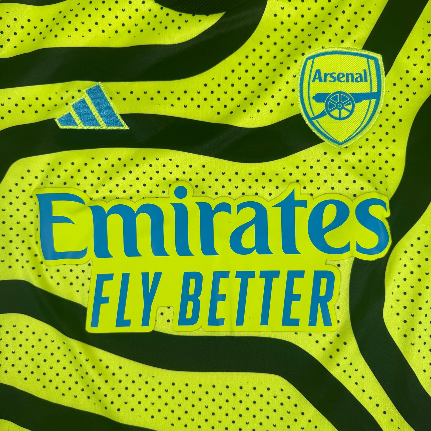Arsenal 2023/2024 Away Shirt Medium