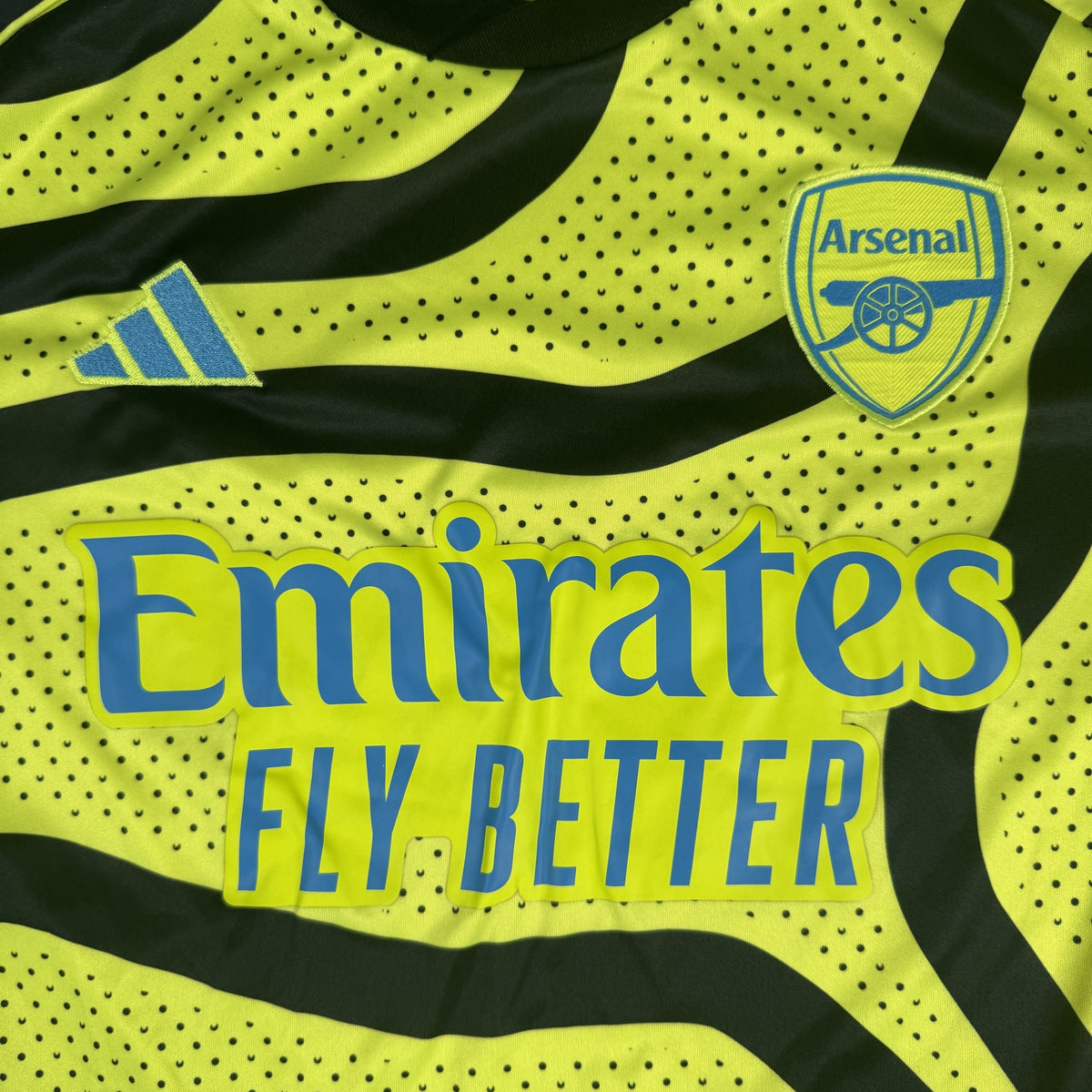 Arsenal 2023/2024 Away Shirt XL