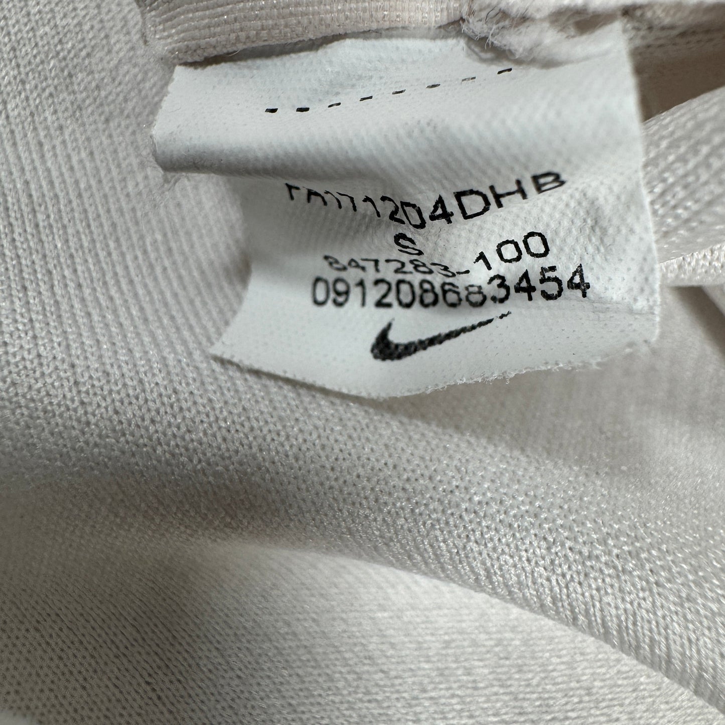 AS Roma 2017/2018 Away Football Shirt Small