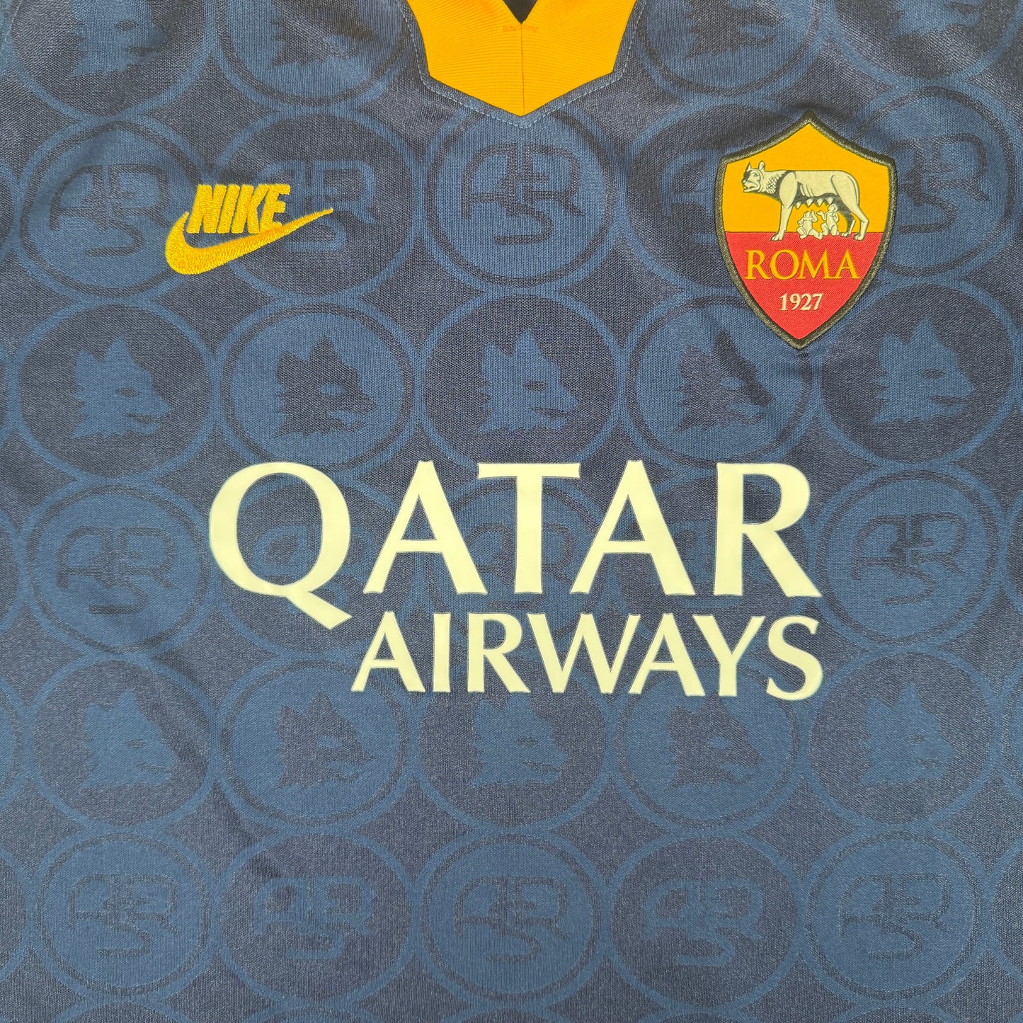 AS Roma 2019/2020 Third Football Shirt XL