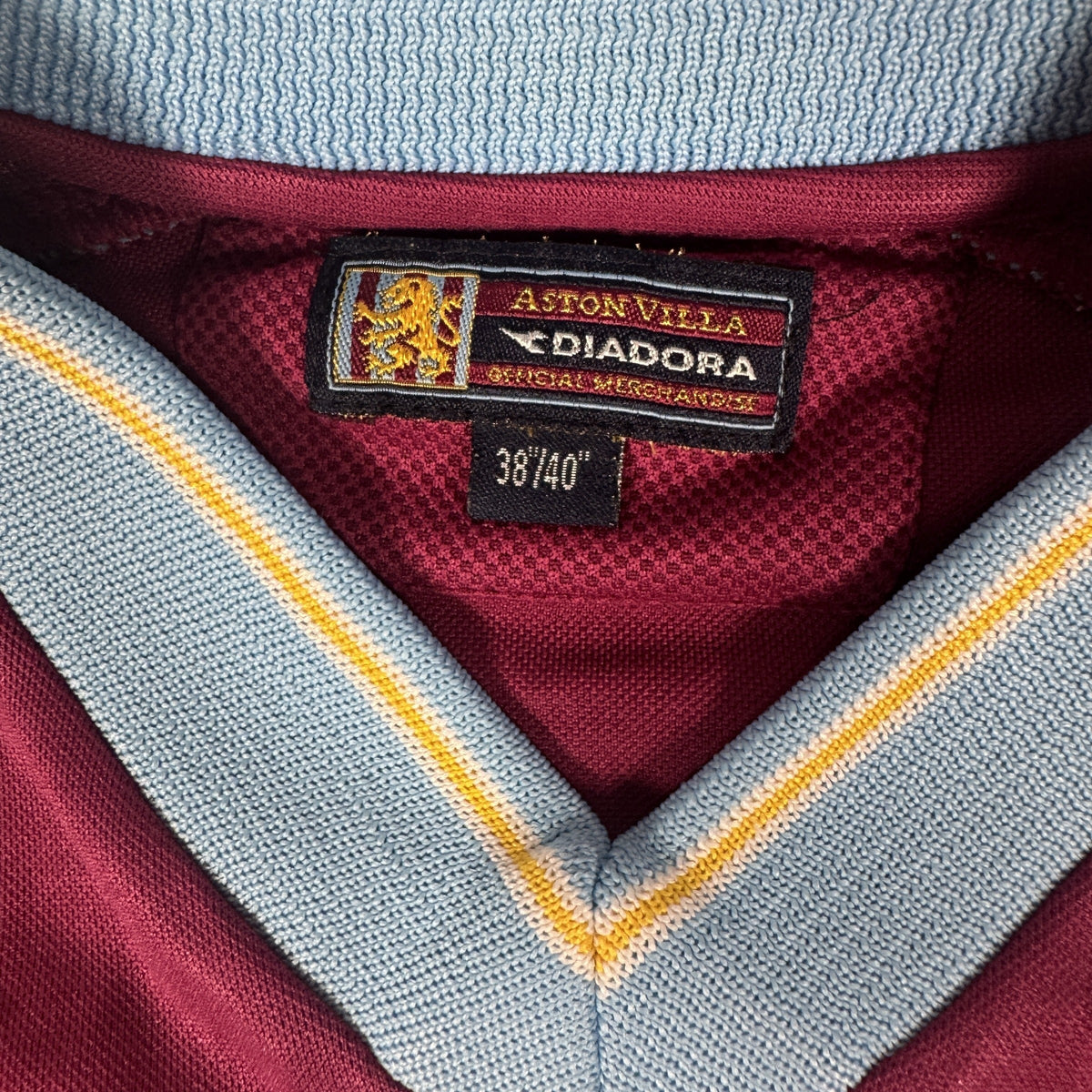 Aston Villa 2001/2002 Home Shirt Medium