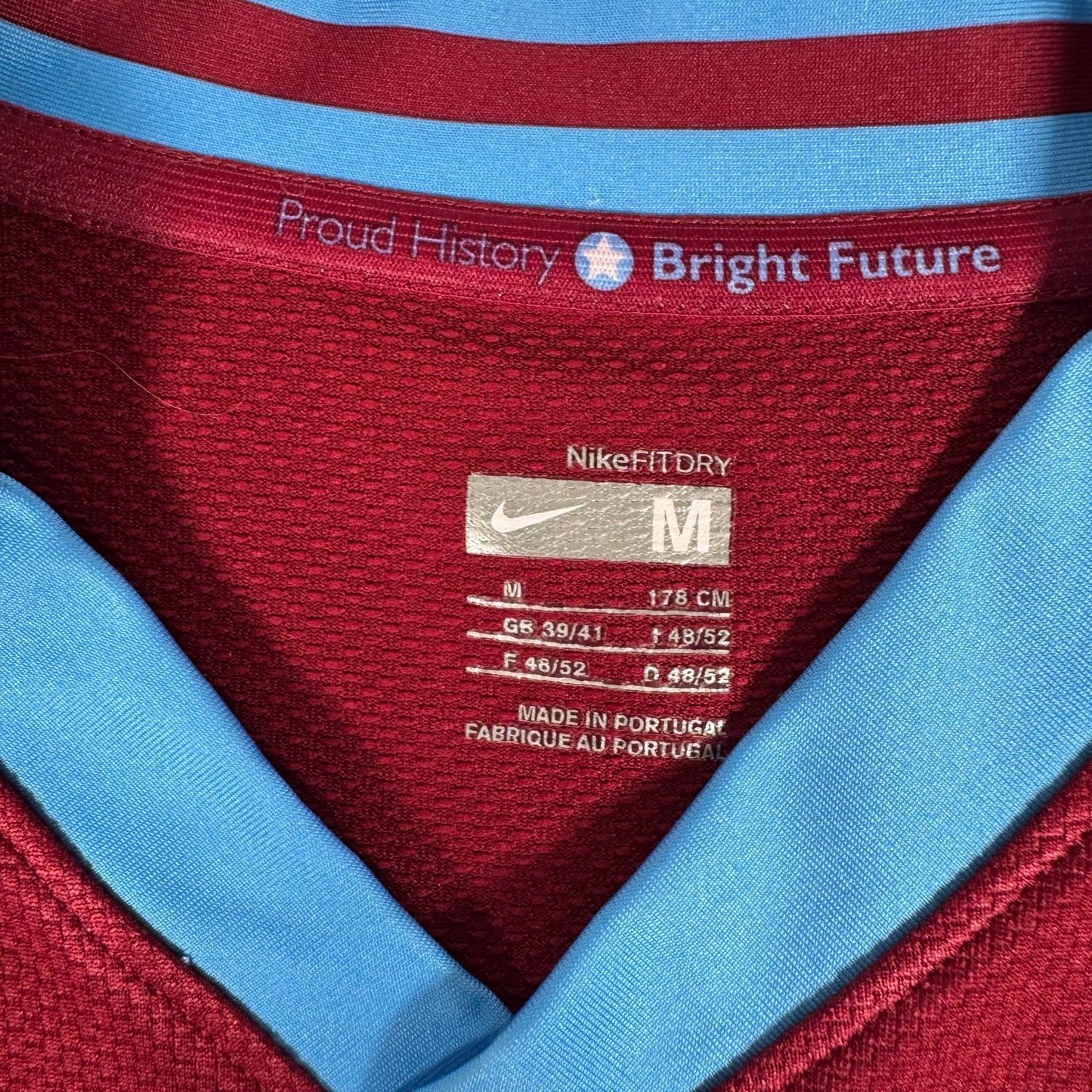 Aston Villa 2008/2009 Home Football Shirt Medium