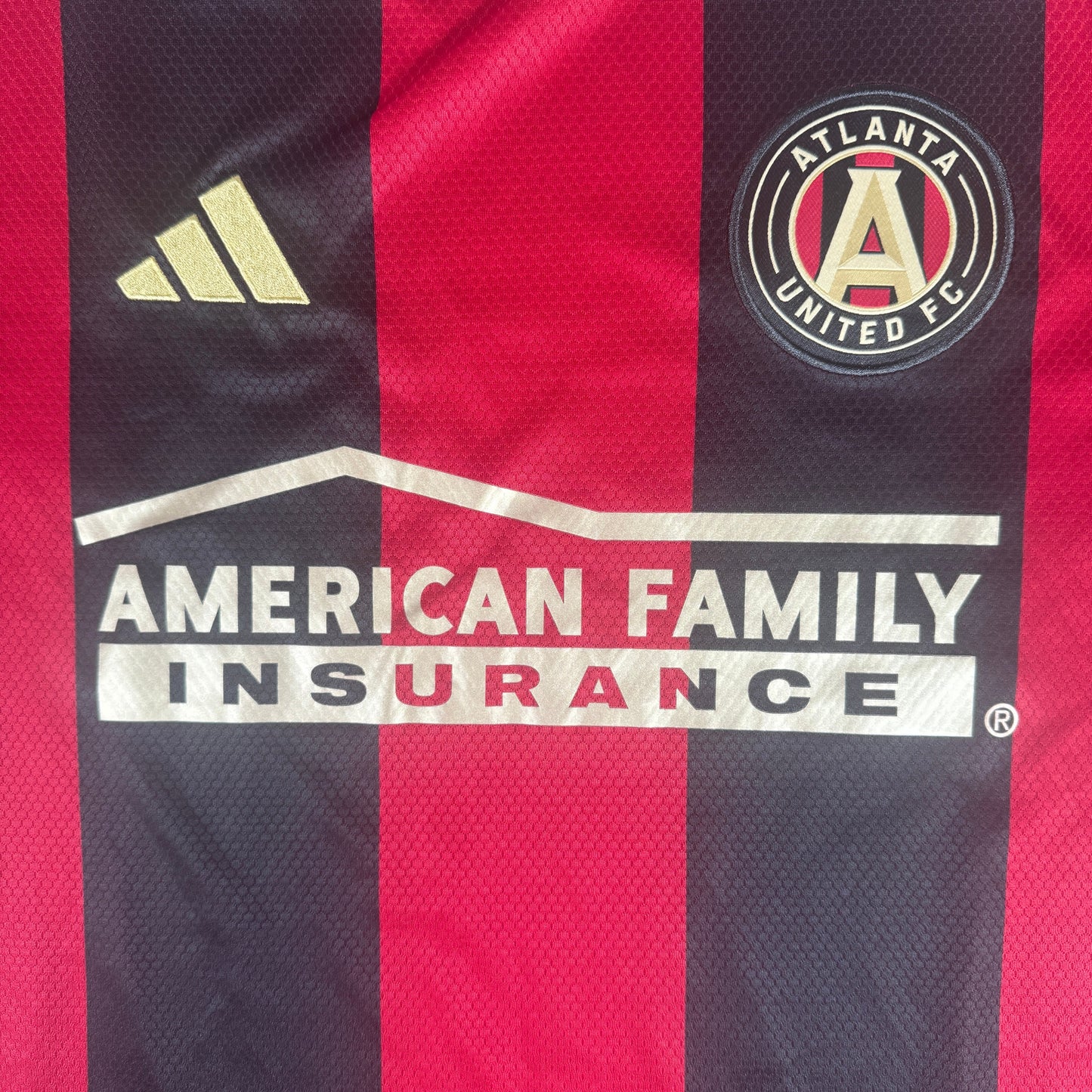 Atlanta United 2023/2024 Home Football Shirt Medium