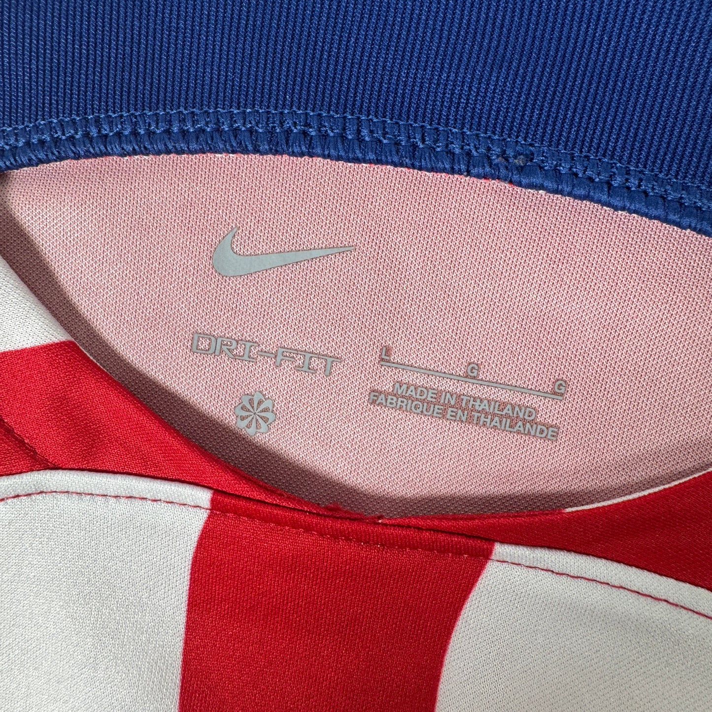 Atletico Madrid 2022/2023 Home Football Shirt Large