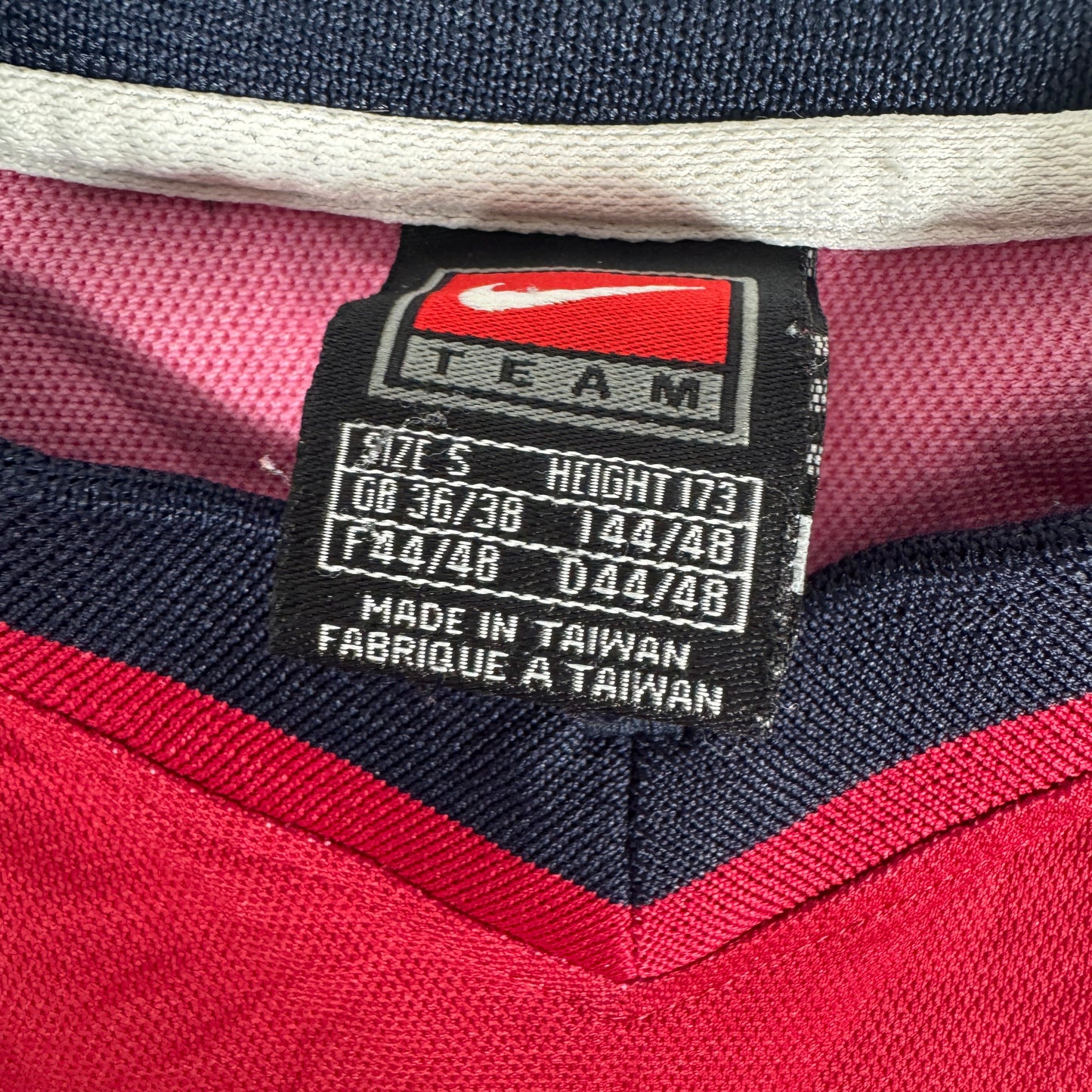 Barcelona 1998/1999 Home Shirt Small