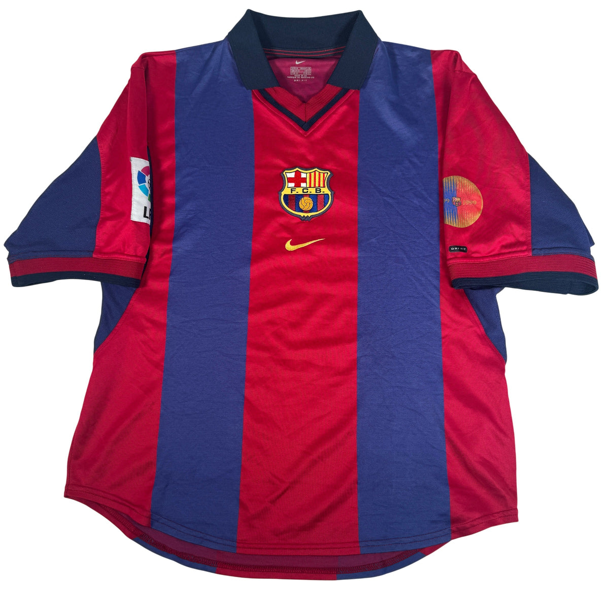 Barcelona 2000/2001 Home Football Shirt Medium