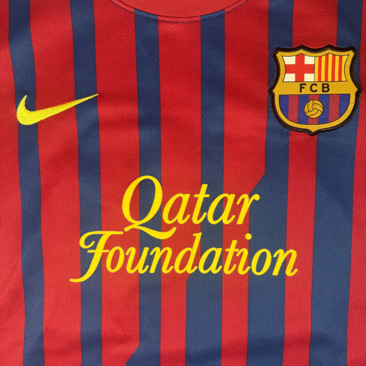 Messi 10 Barcelona 2011/2012 Home Football Shirt Large