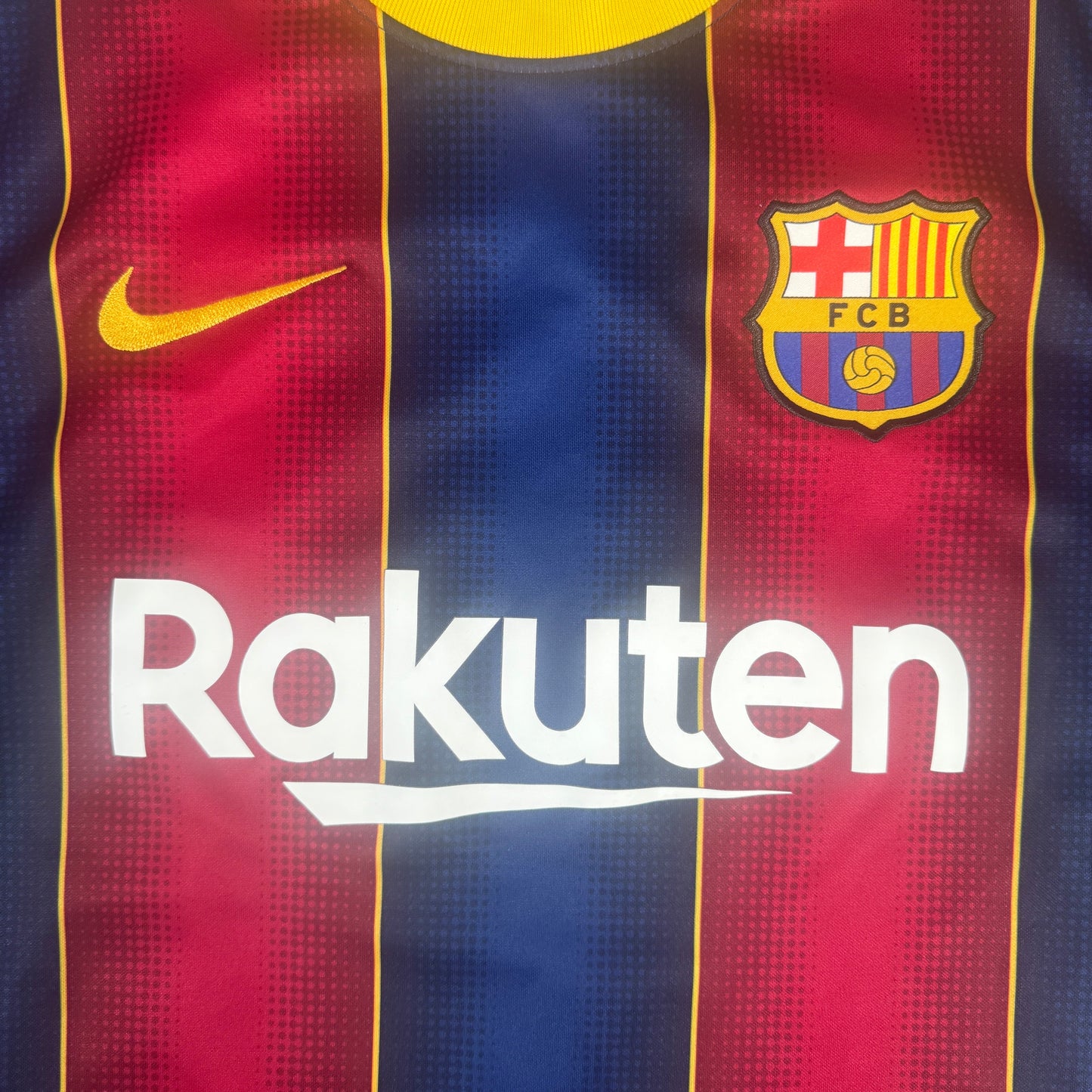 MESSI 10 Barcelona 2020/2021 Home Football Shirt Medium