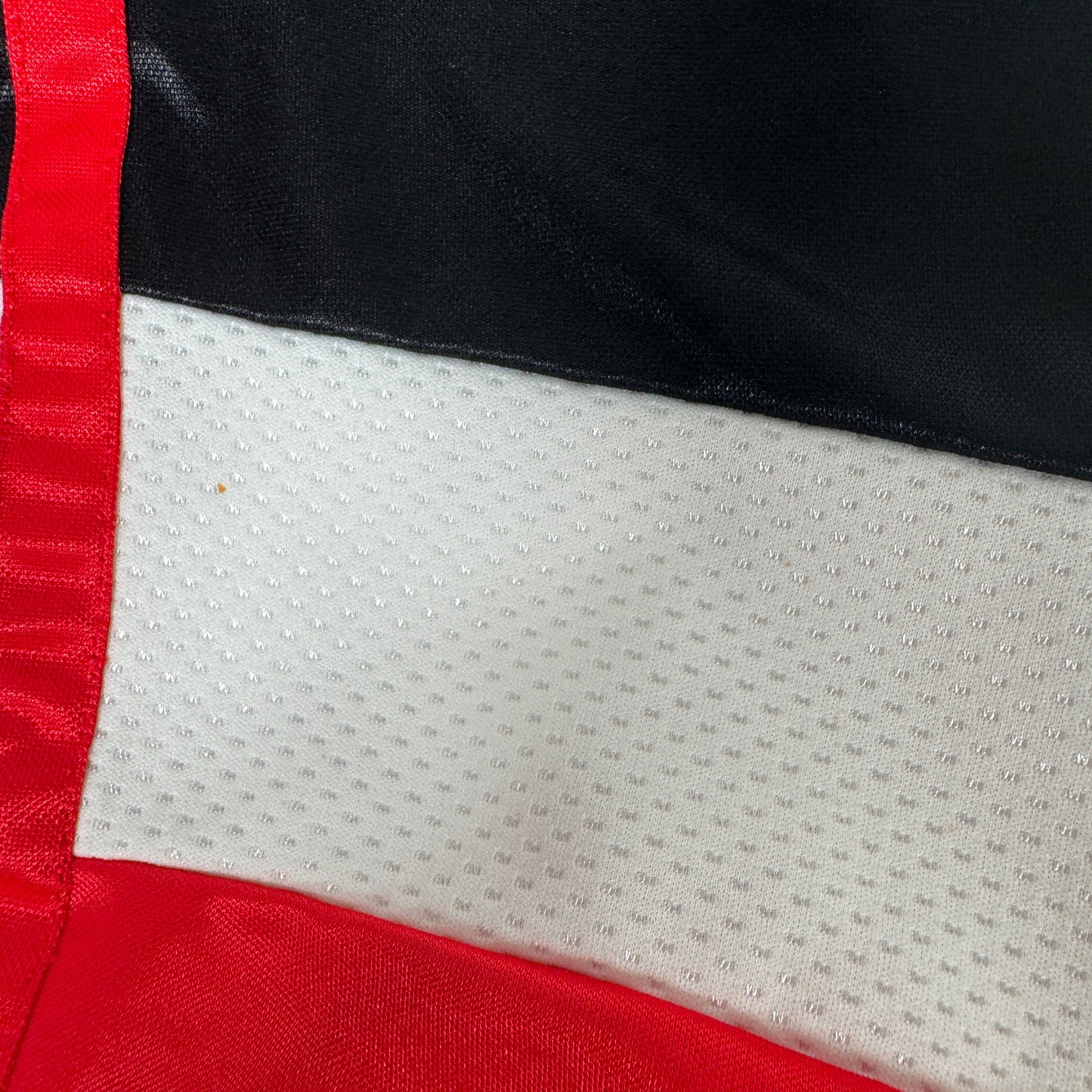 Barnsley FC 1999/2000 Away Millennium Football Shirt Small