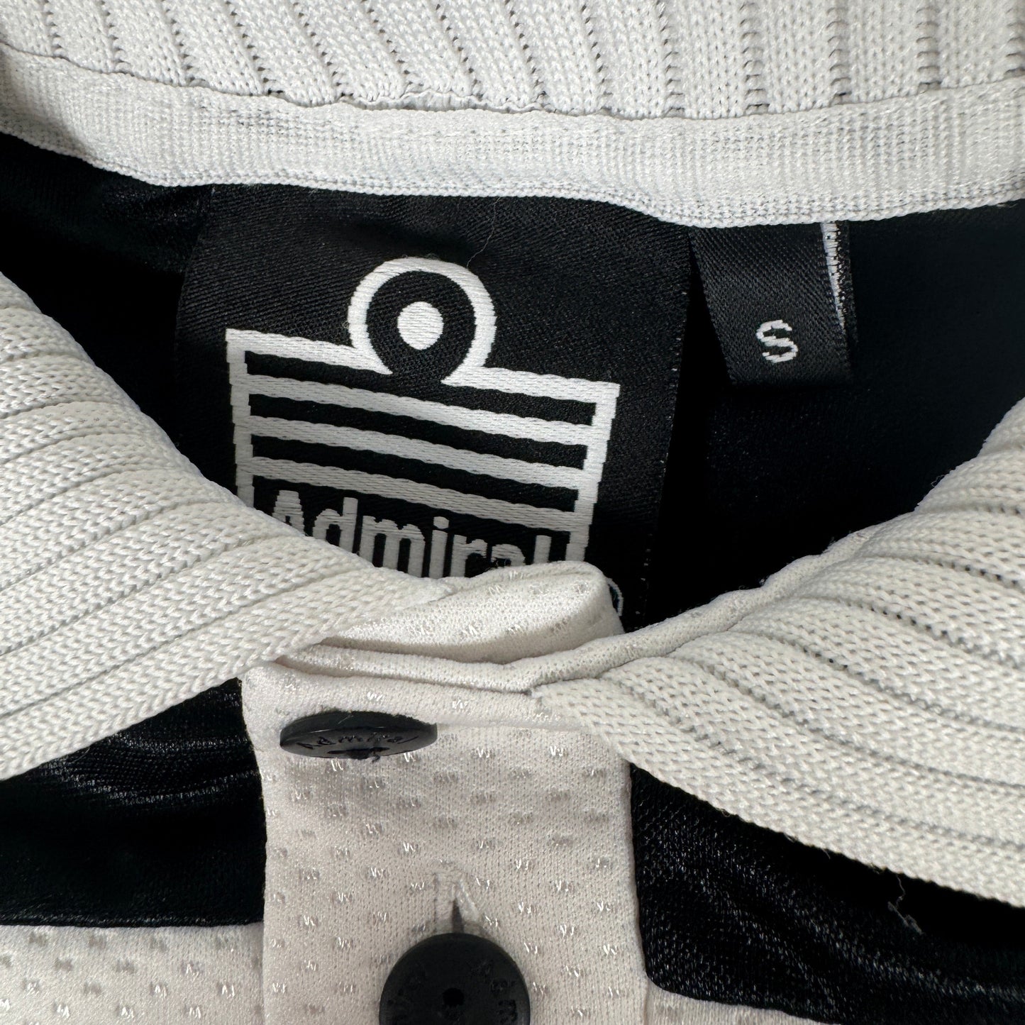 Barnsley FC 1999/2000 Away Millennium Football Shirt Small