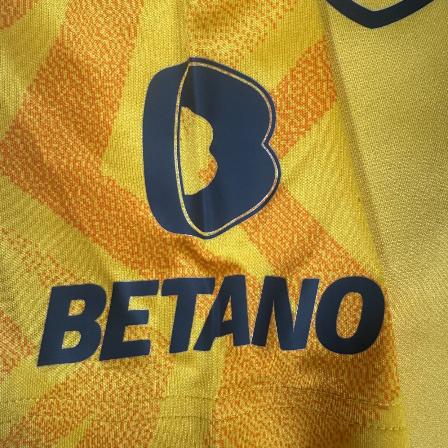 Benfica 2022/2023 Away Football Shirt Small