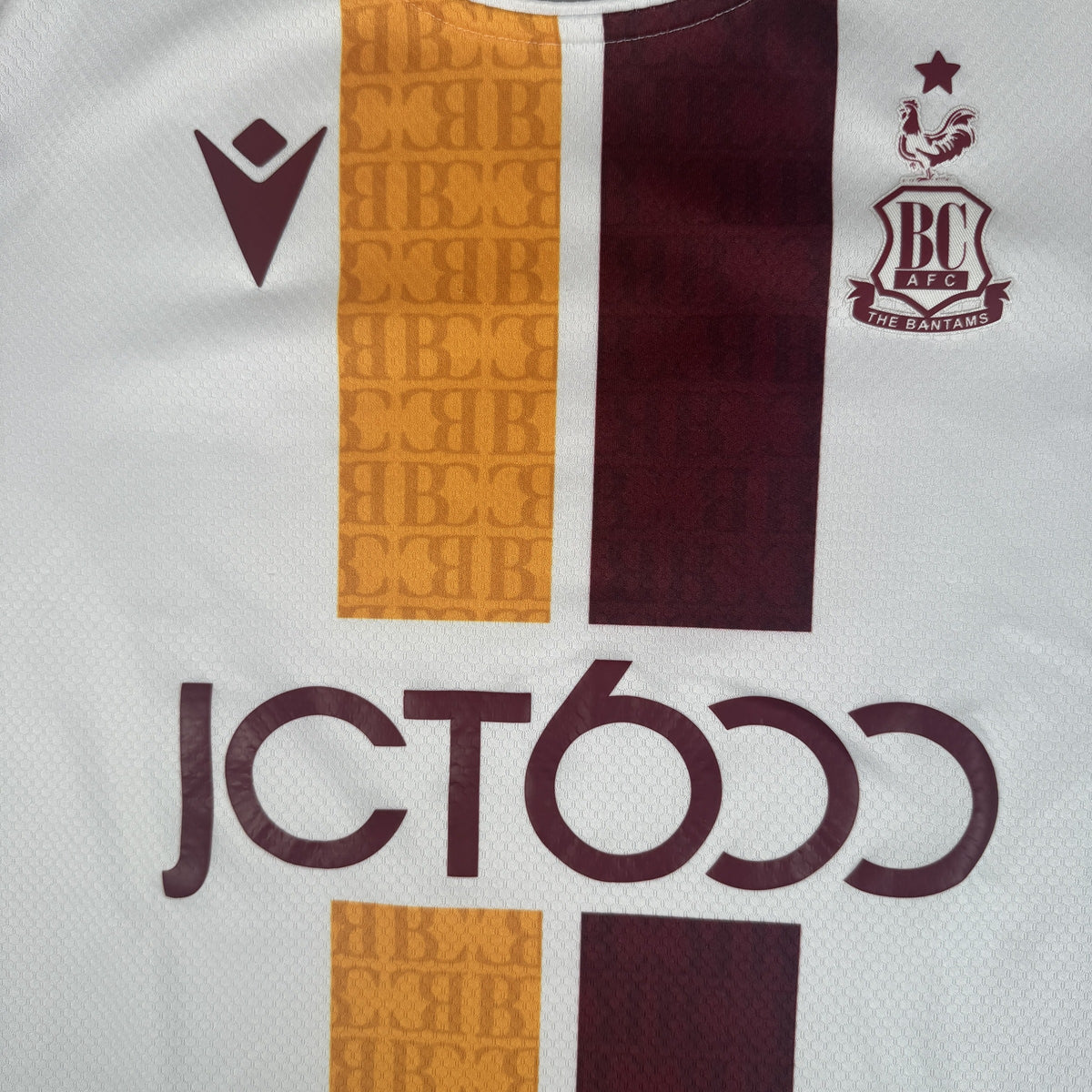 Bradford City 2024/2025 Away Football Shirt Small