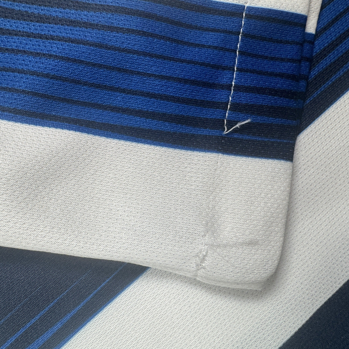 Brighton & Hove Albion 2019/2020 Home Shirt Large