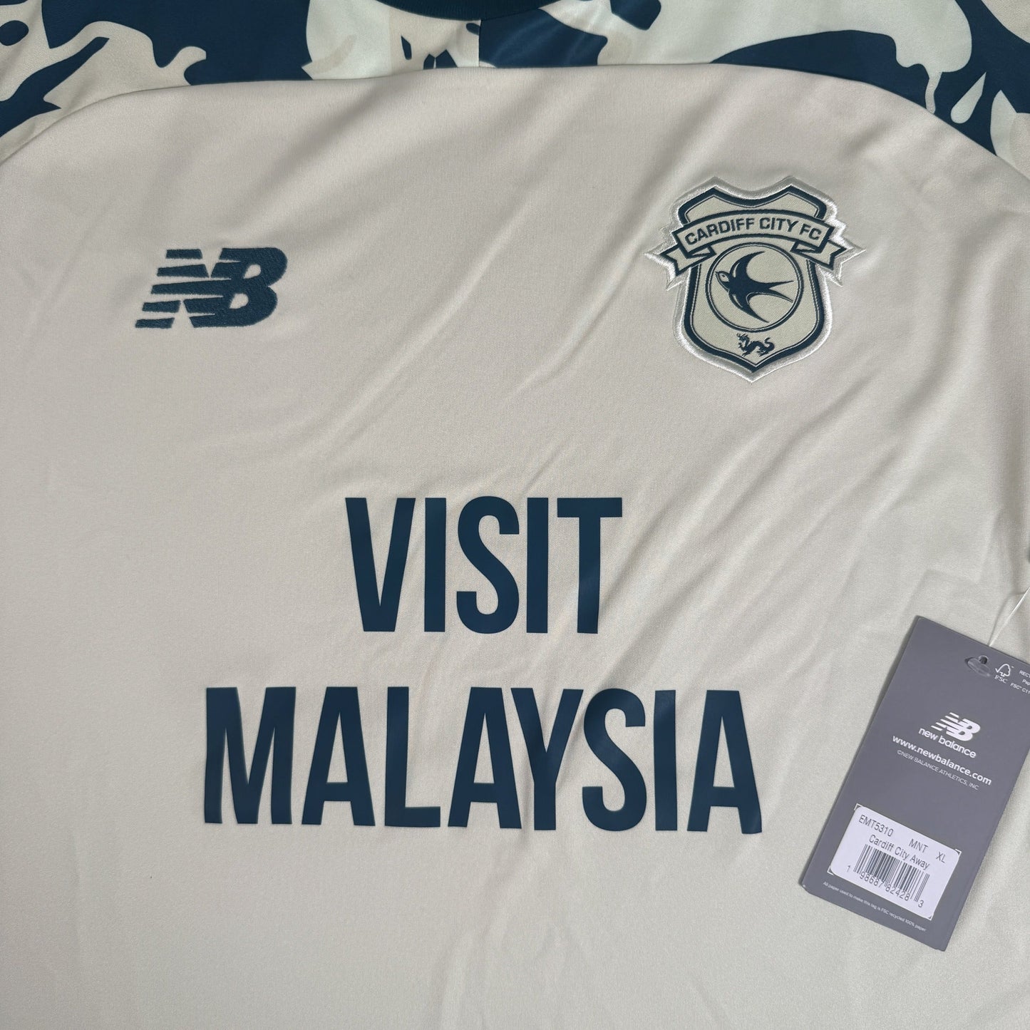 Cardiff City 2025/2026 Away Shirt XL BNWT