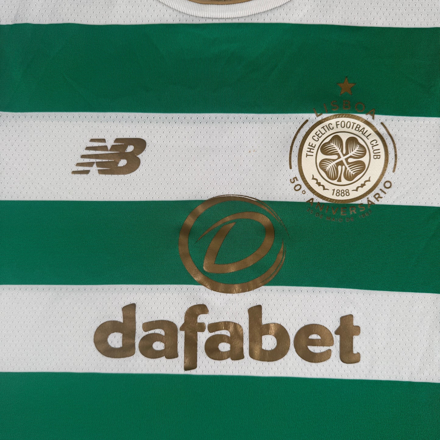 Celtic 2017/2018 Home Football Shirt Small