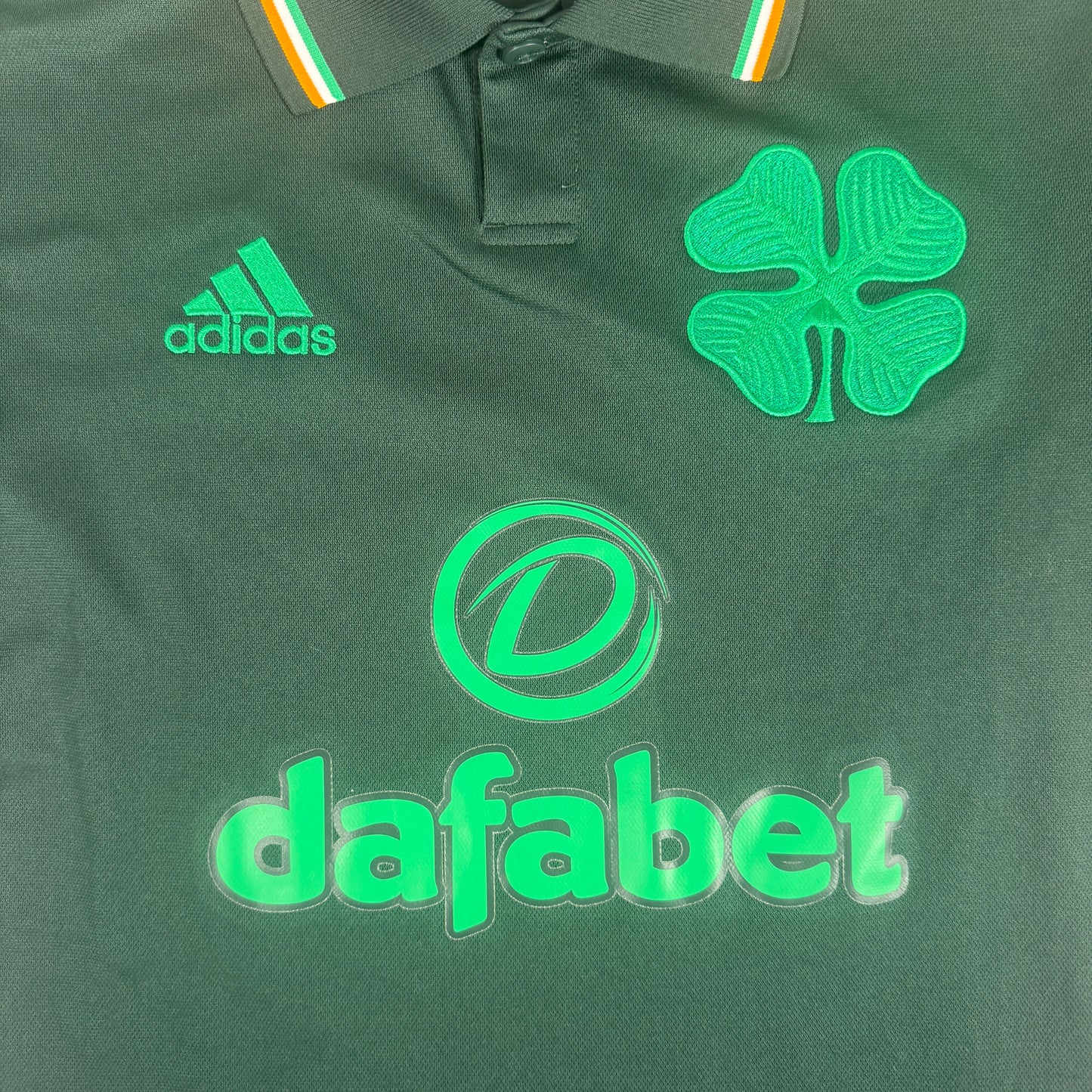 Celtic 2022/2023 Fourth Shirt Small