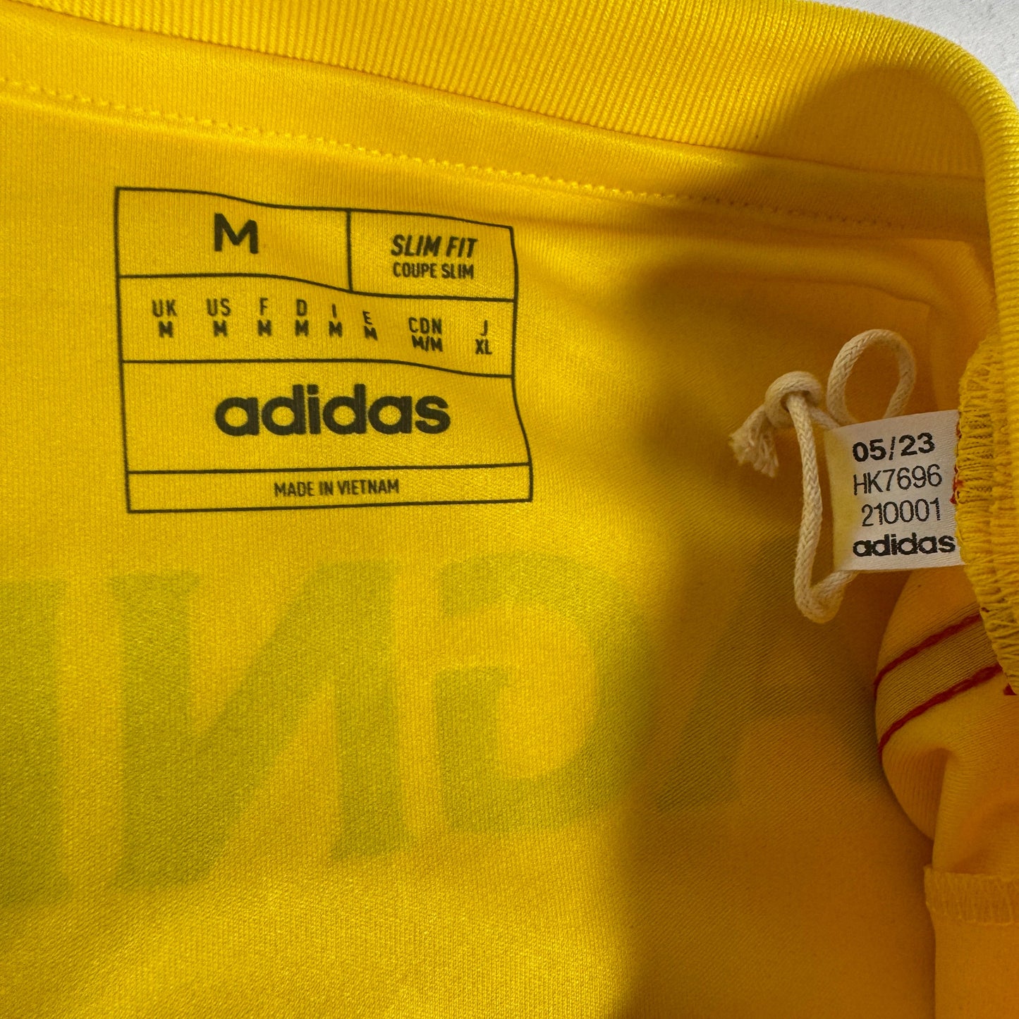 Celtic 2023/2024 Goalkeeper Football Shirt Medium