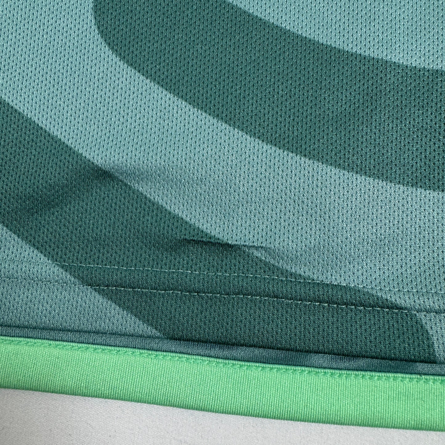 Celtic 2023/2024 Third Football Shirt Large