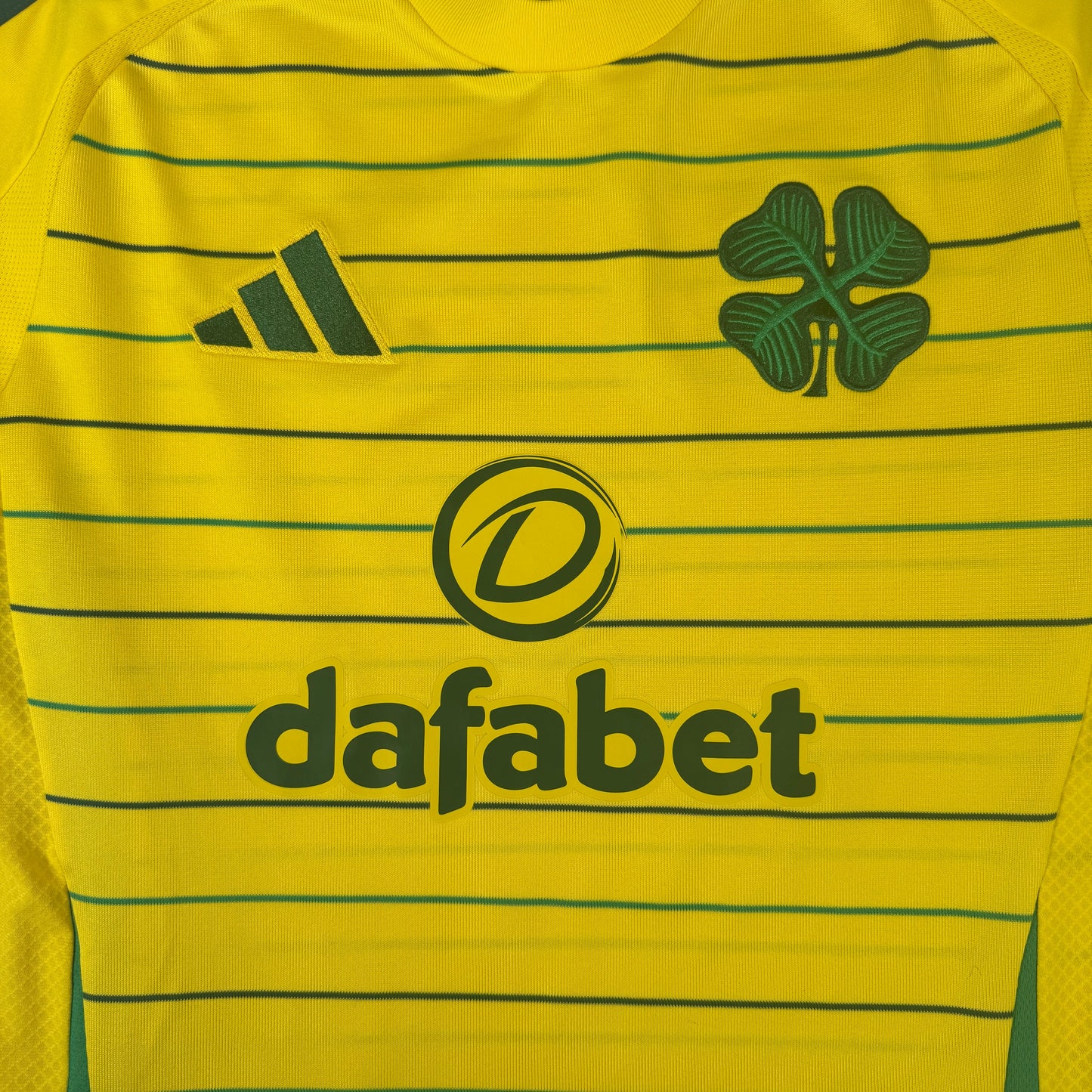 Celtic 2024/2025 Away Football Shirt Large