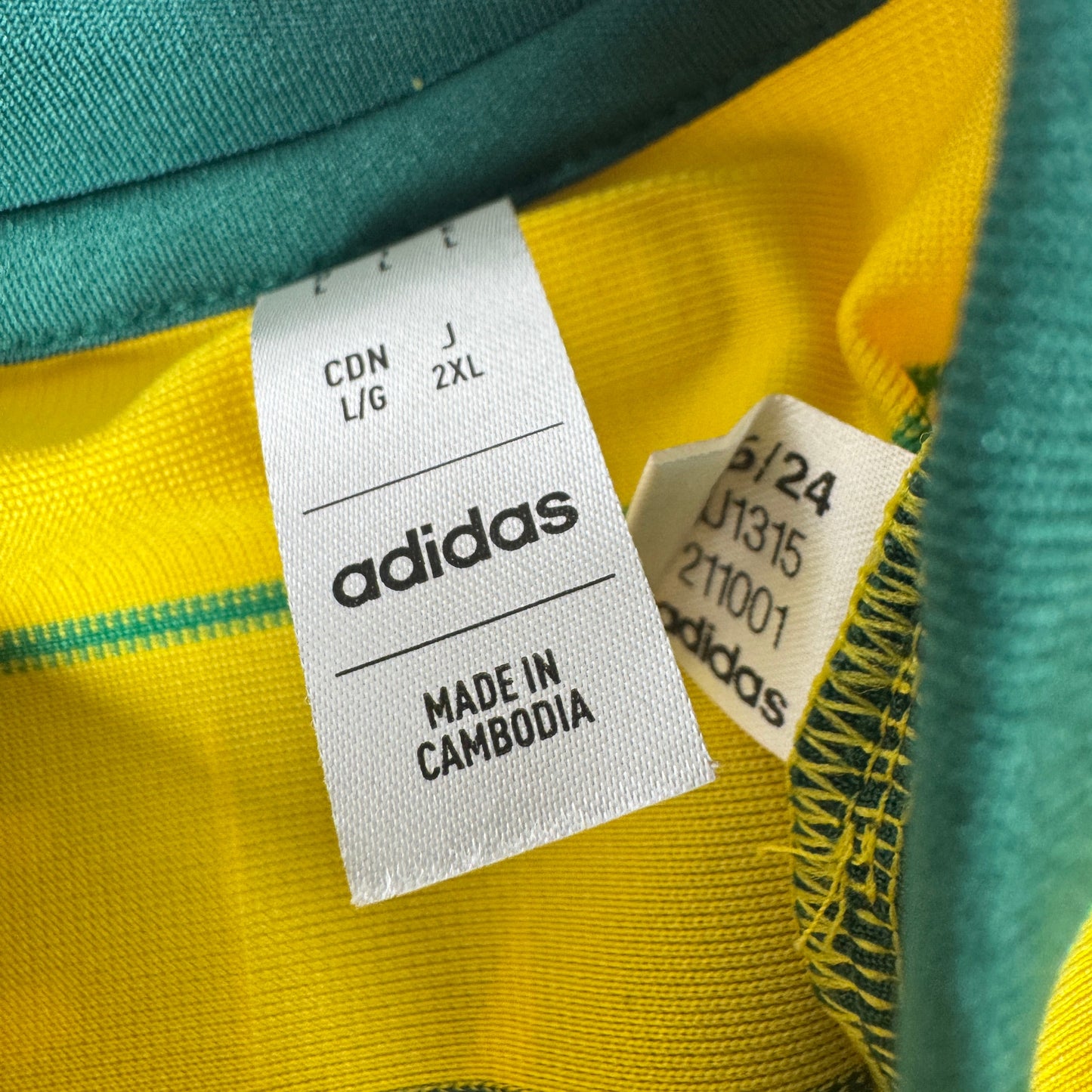 Celtic 2024/2025 Away Football Shirt Large