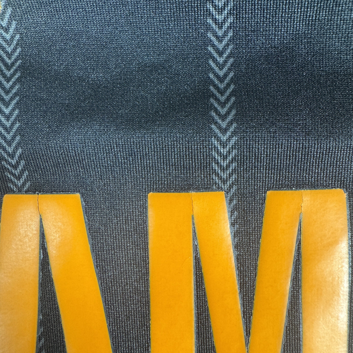 Chelsea 2010/2011 Away Football Shirt Large