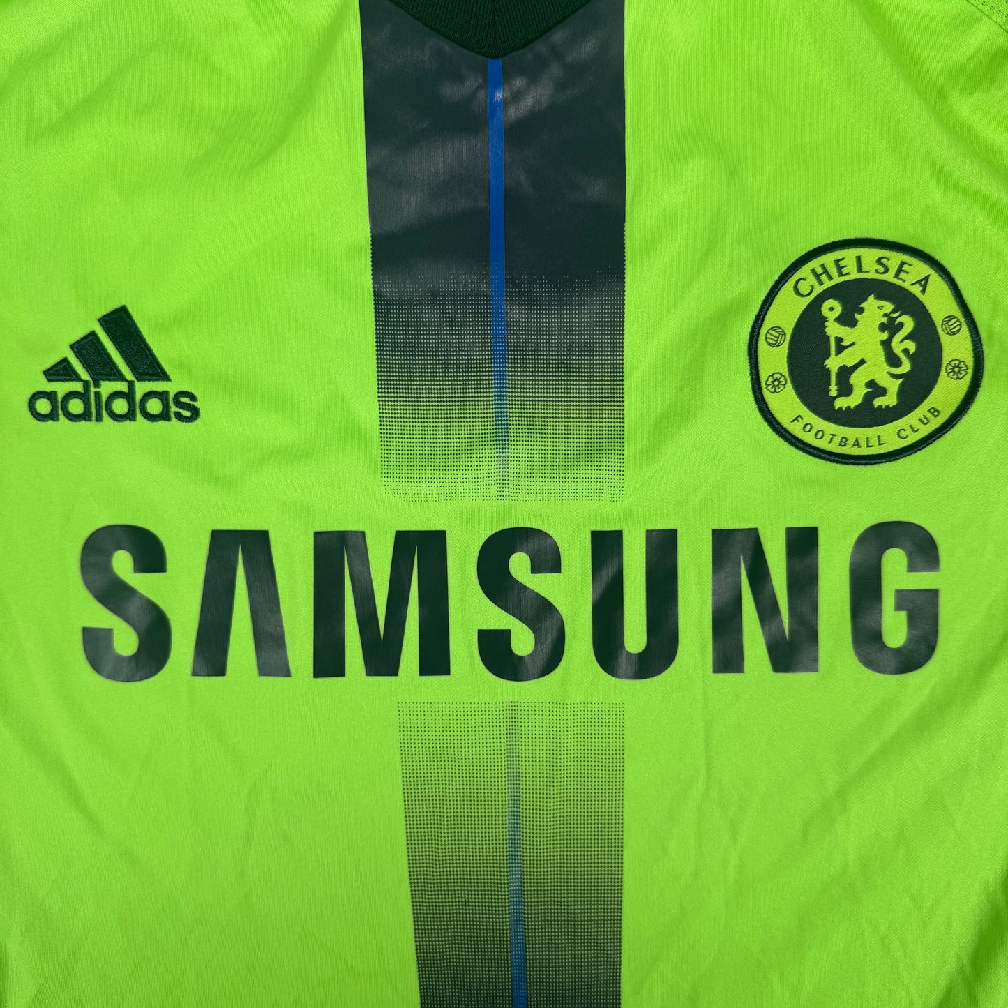 Chelsea 2010/2011 Third Football Shirt Large