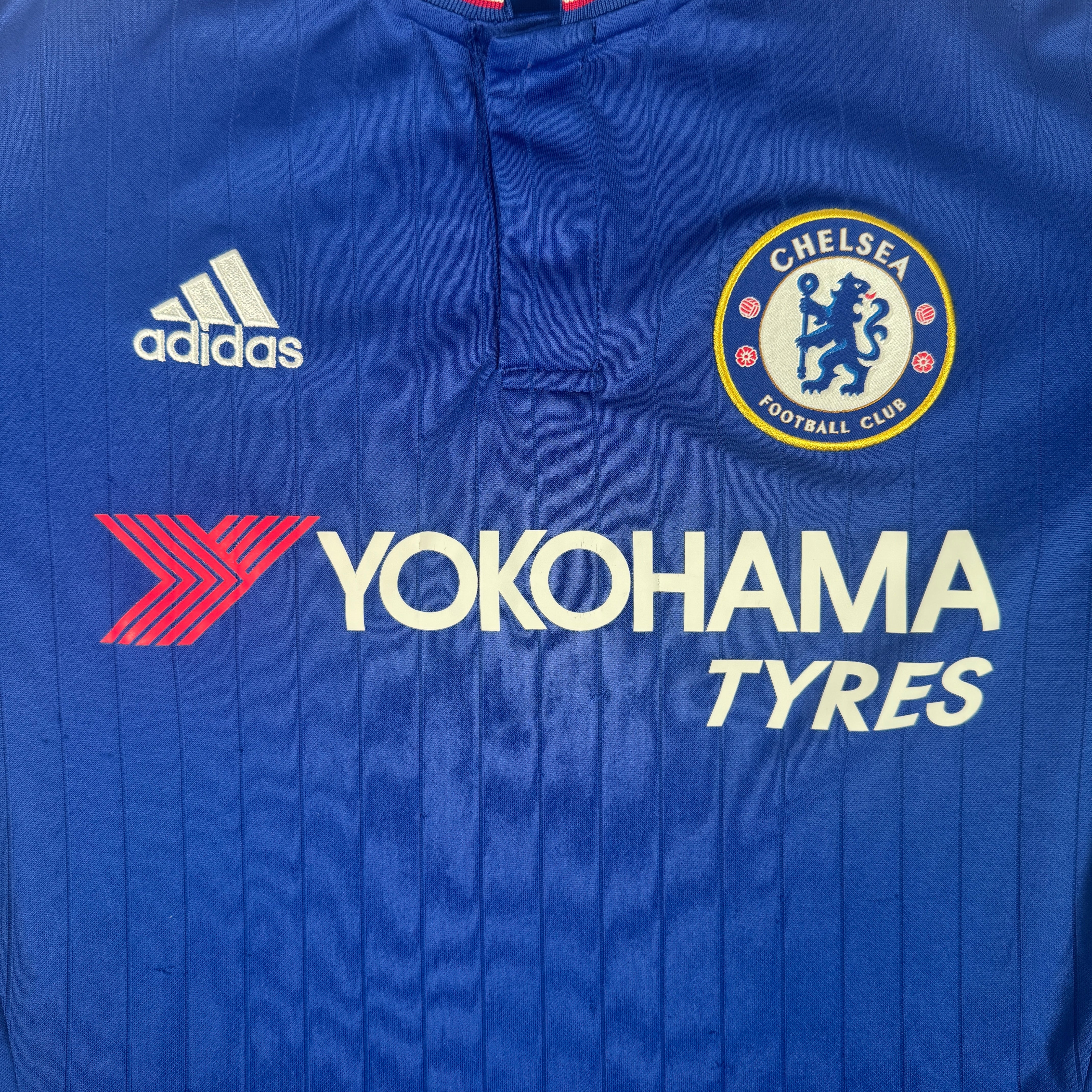 Vintage Chelsea Shirts & Retro Autoglass, Coors & Amiga Kits