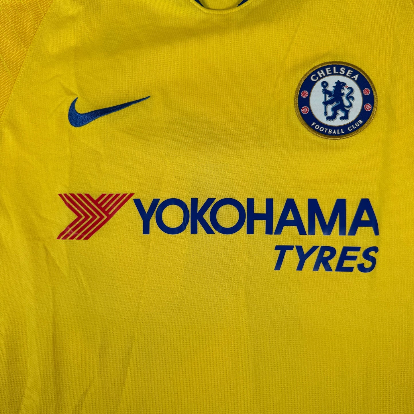 HAZARD 10 Chelsea 2018/2019 Away Football Shirt Medium