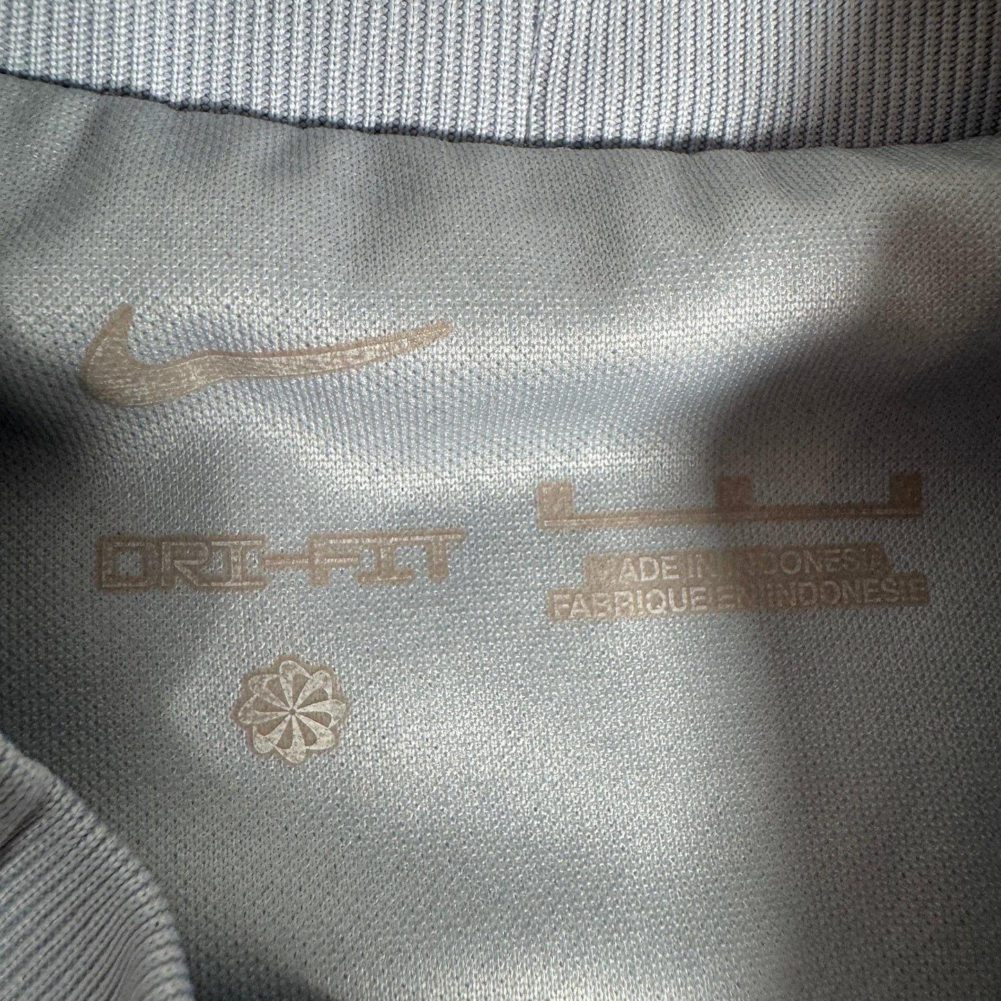 Chelsea 2021/2022 Goalkeeper Football Shirt Medium