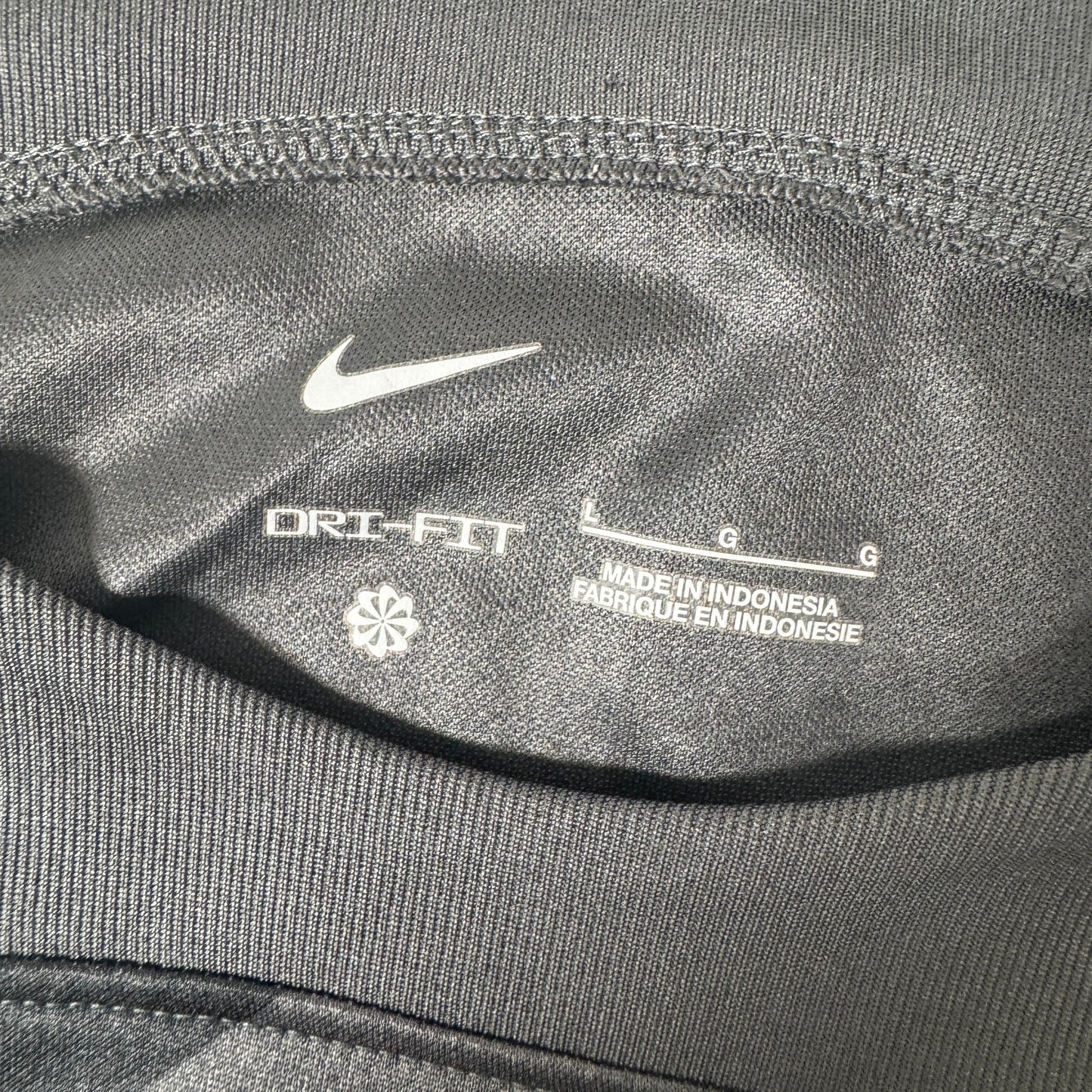 Chelsea FC 2023/2024 Goalkeeper Football Shirt Large