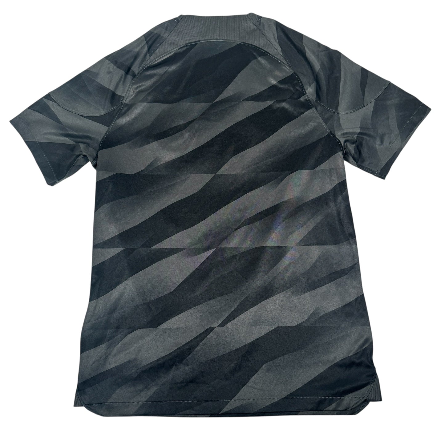 Chelsea 2023/2024 Goalkeeper Football Shirt Medium