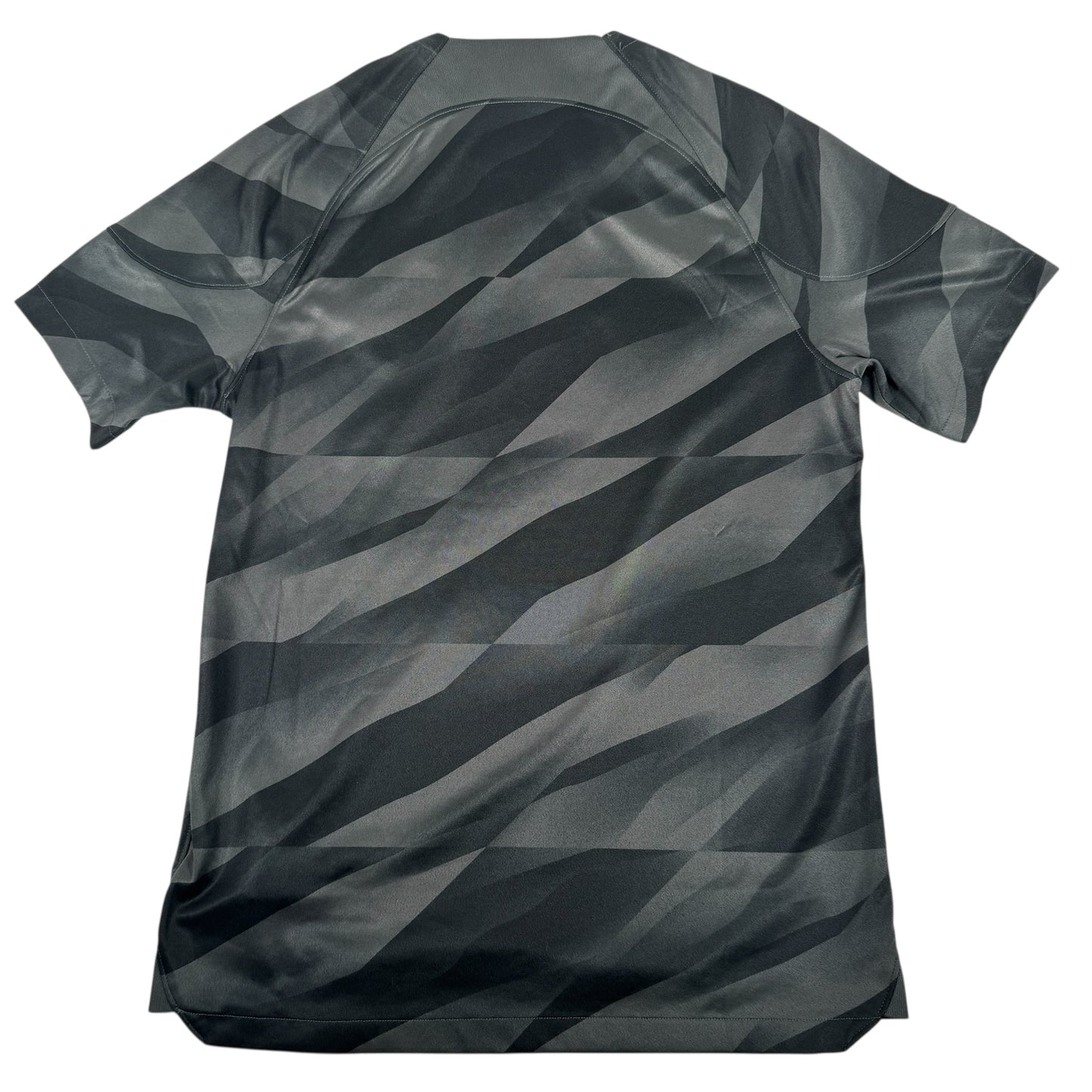 Chelsea 2023/2024 Goalkeeper Football Shirt Medium